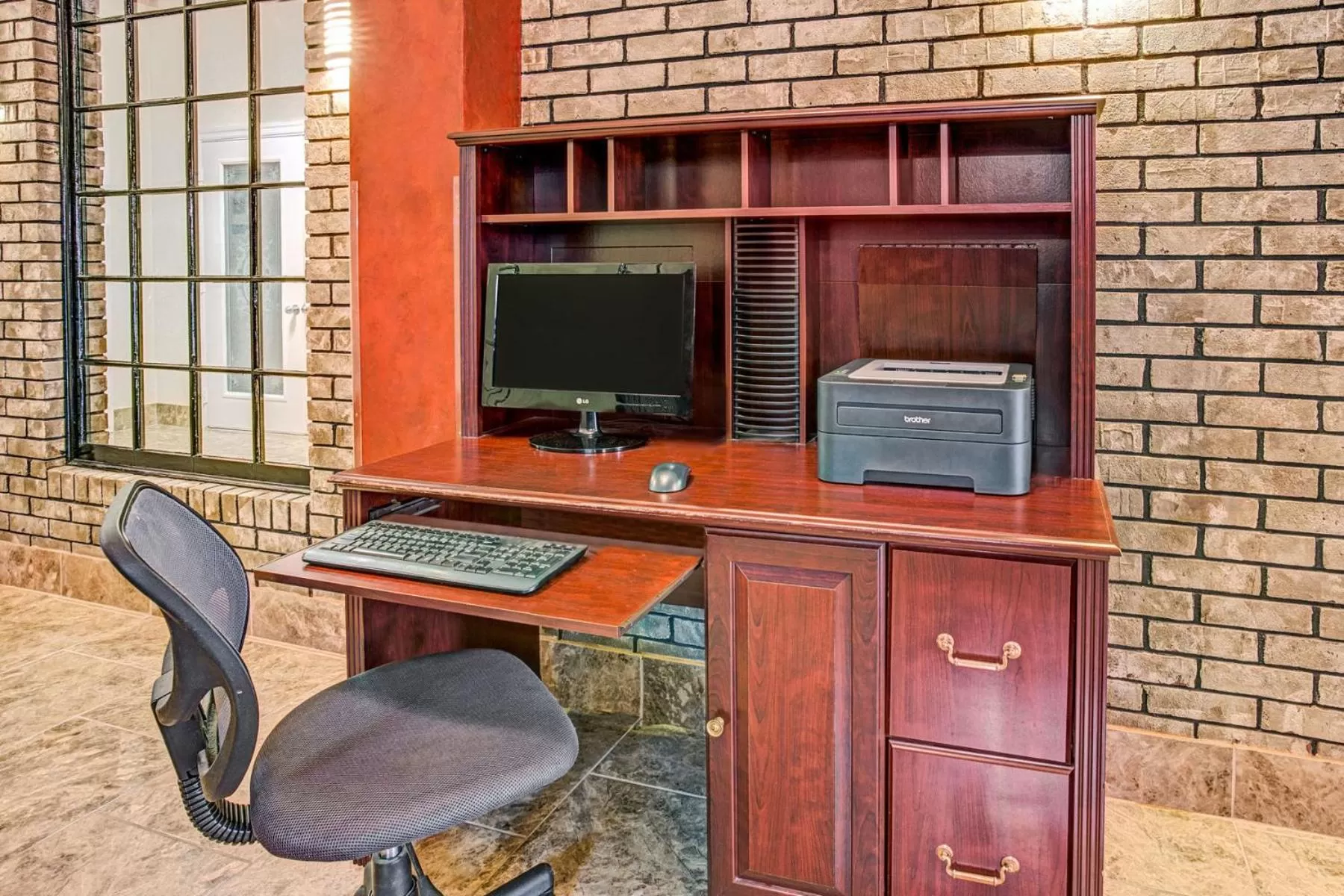 Business facilities in Ramada by Wyndham Murfreesboro