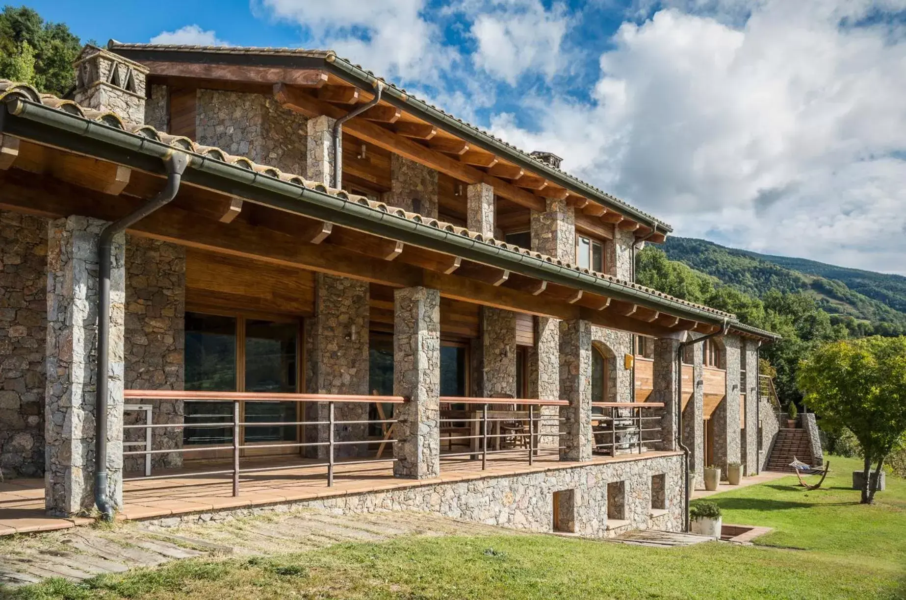 Property Building in Serrat del Vent - Adults only