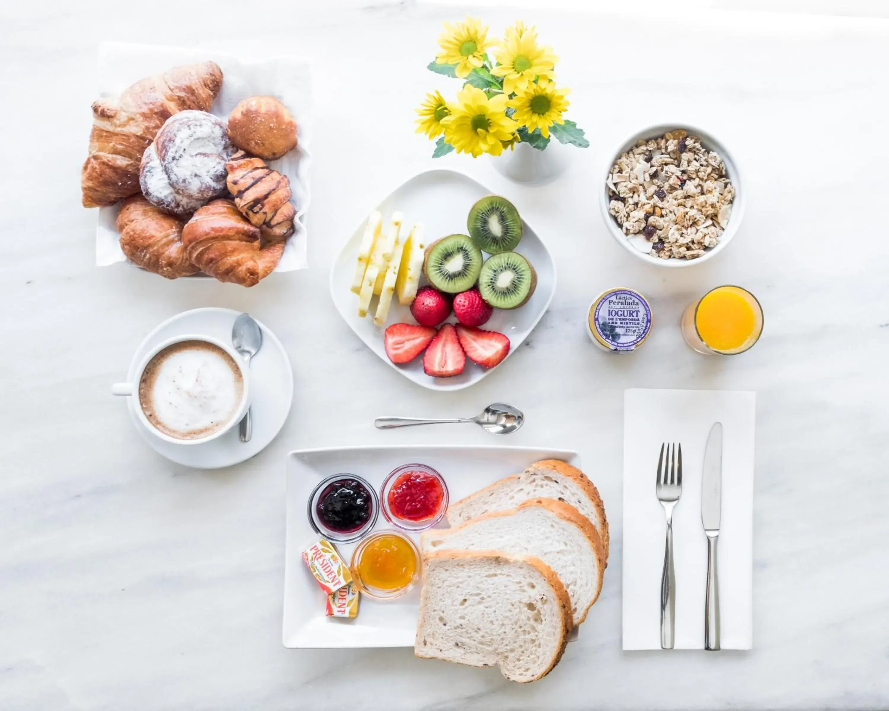 Breakfast in Hotel Carmen