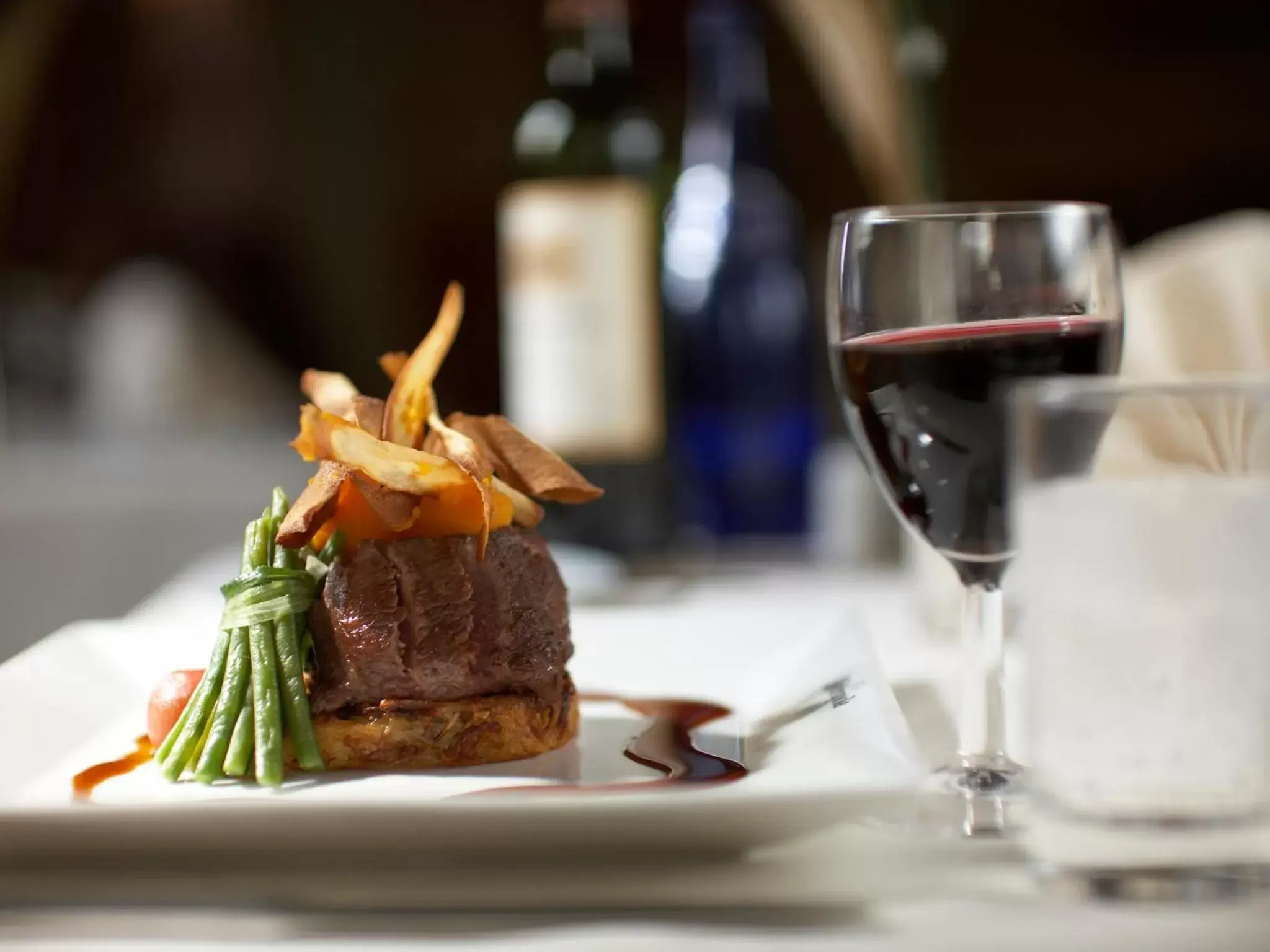 Restaurant/places to eat in Metropole Hotel and Spa Restaurant/places to eat in Metropole Hotel and Spa