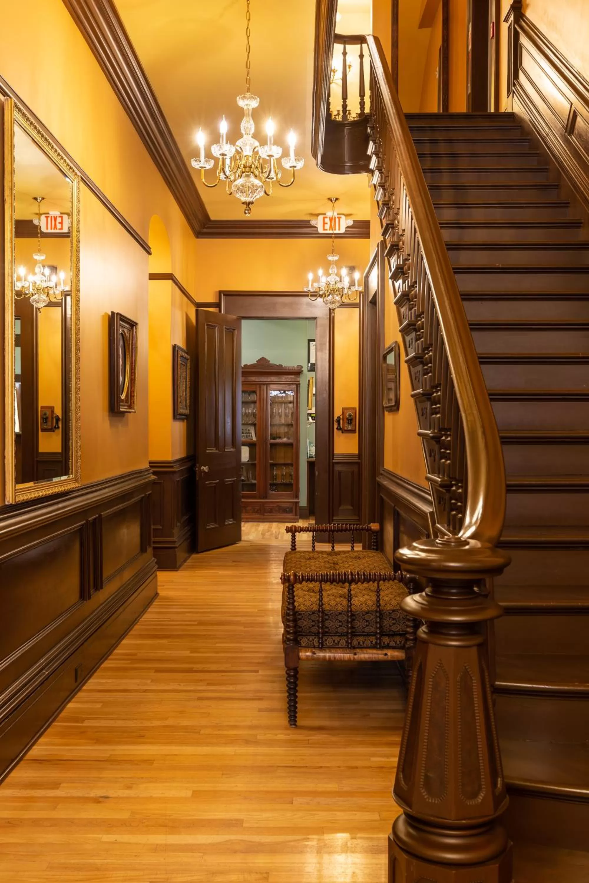 Facade/entrance in Steele Mansion Inn & Gathering Hub