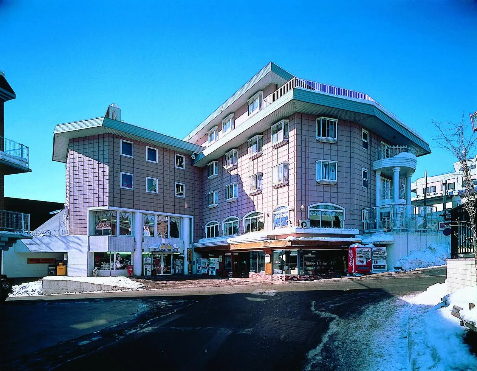 Facade/entrance in Resort Inn Marion Shinano