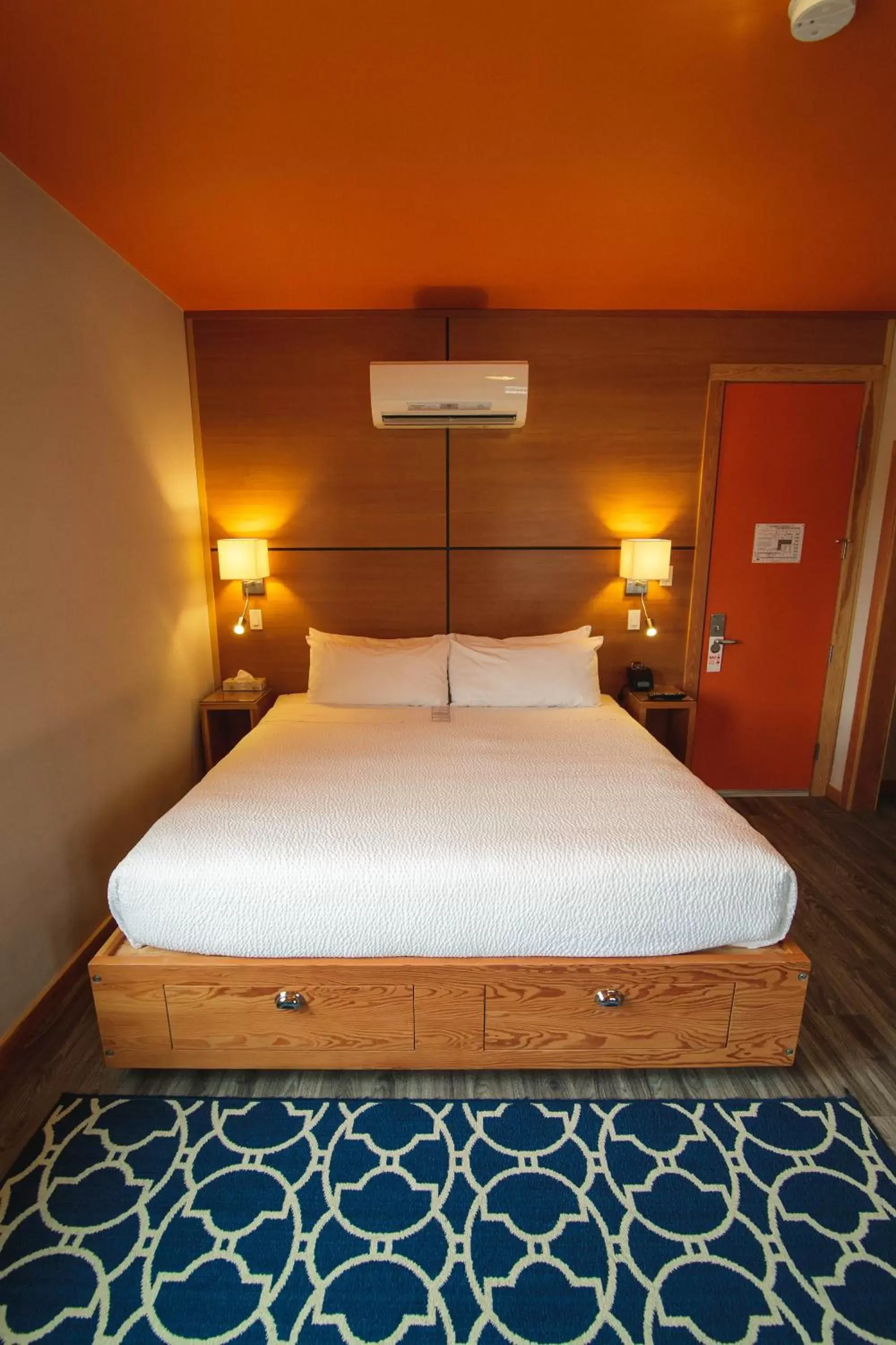 Bed in Adventure Hotel