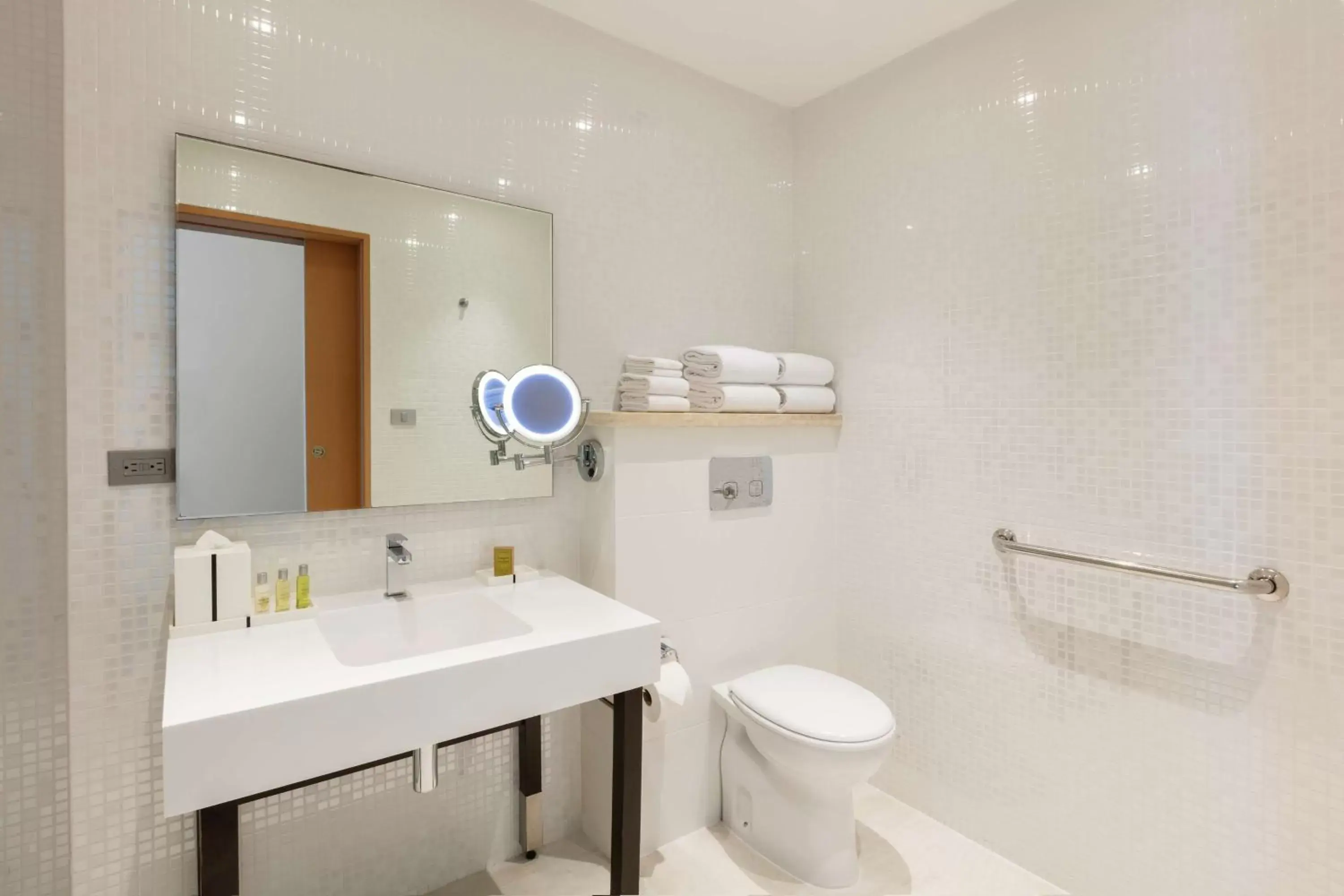 Bathroom in DoubleTree by Hilton Mazatlan, SIN
