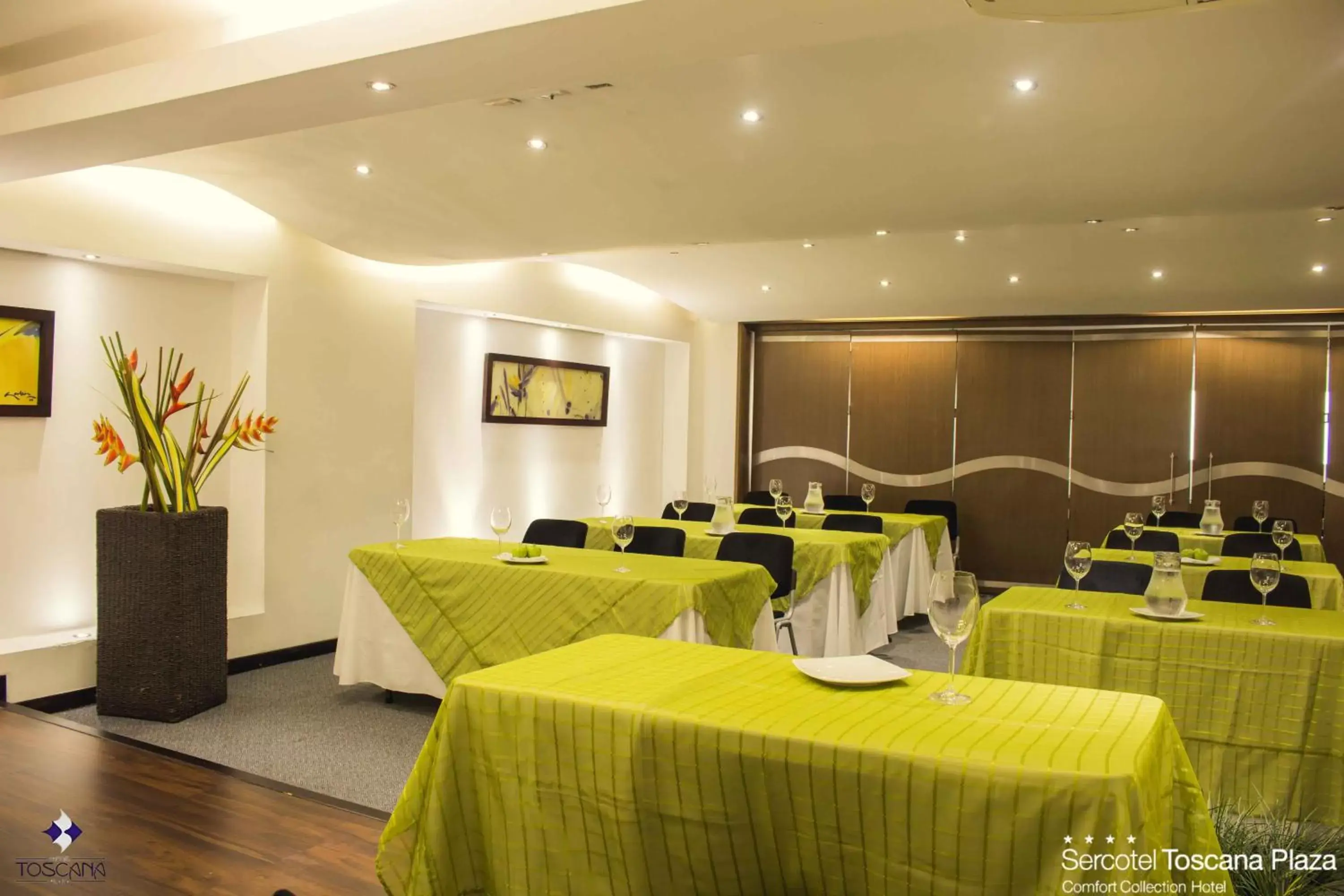 Banquet/Function facilities in Hotel Toscana Plaza