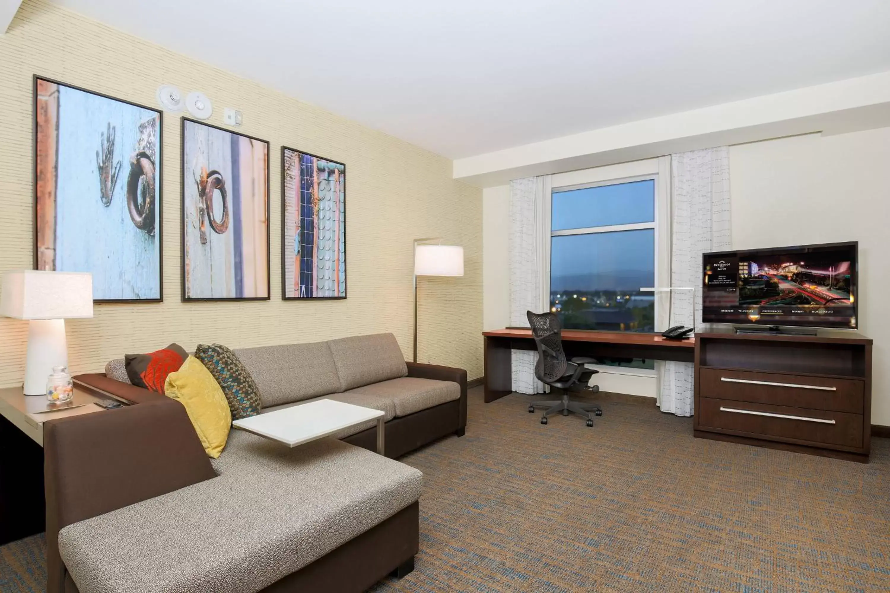 Living room, Seating Area in Residence Inn by Marriott San Jose Airport