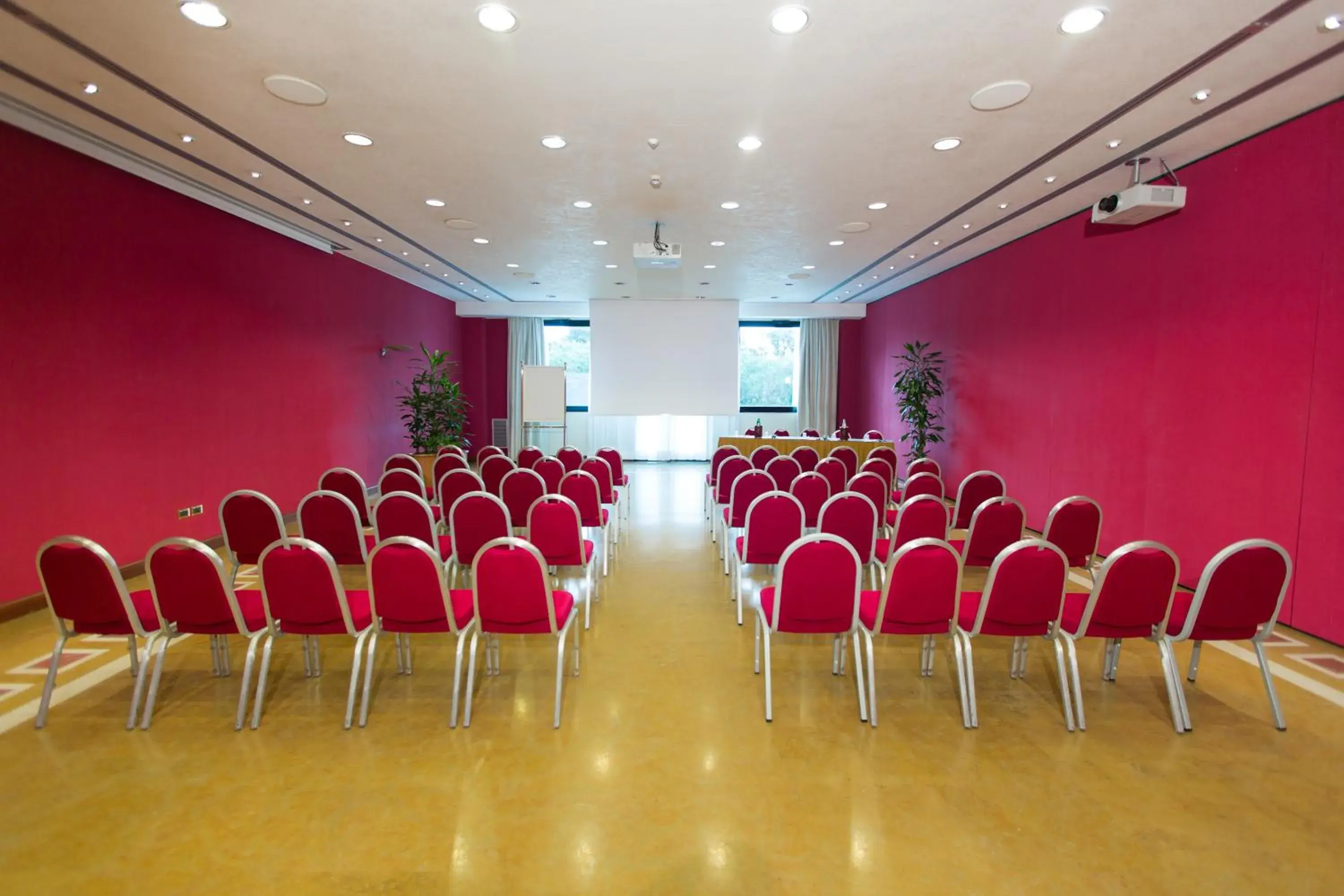 Business facilities in SHG Hotel Antonella