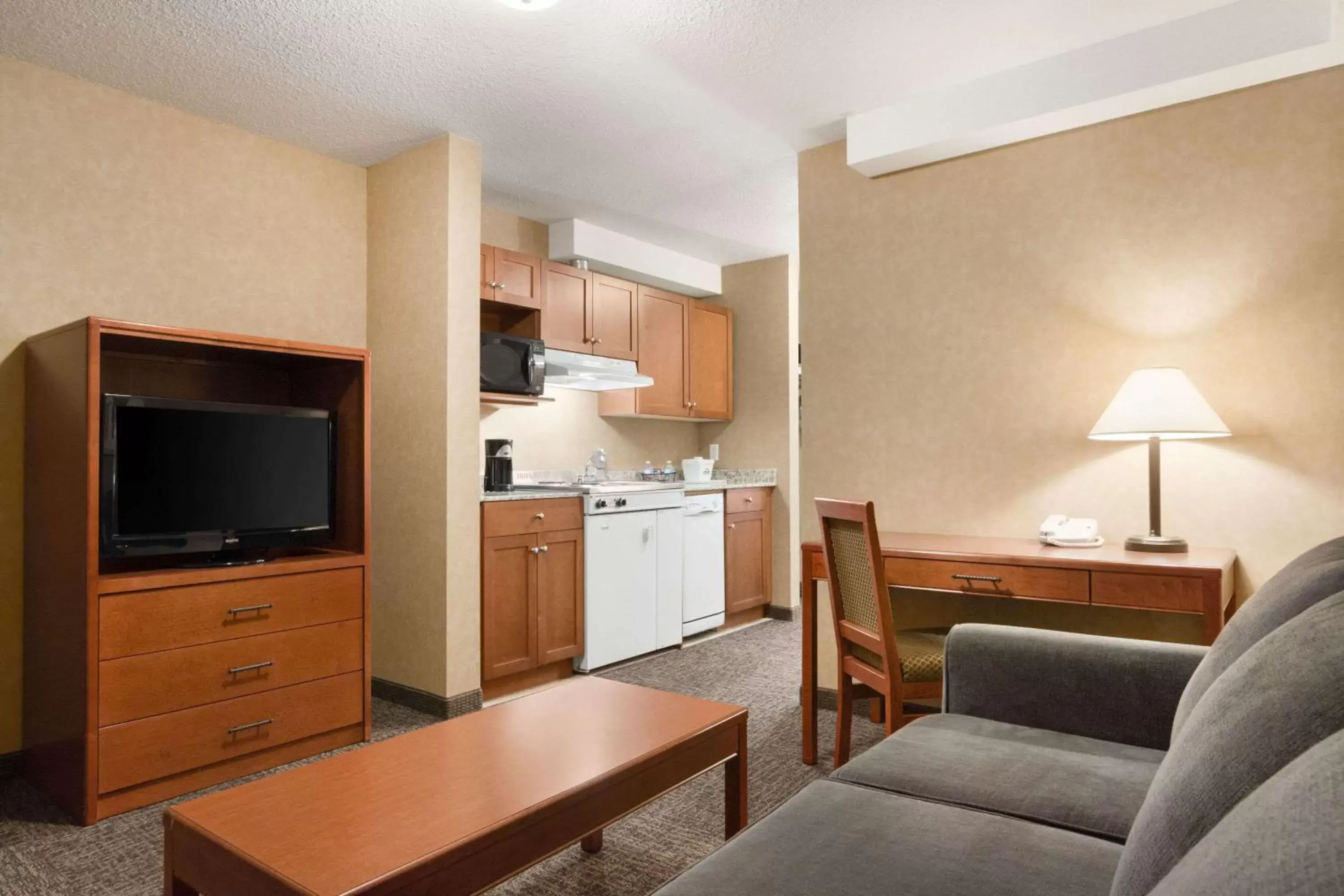 Photo of the whole room, Seating Area in Days Inn & Suites by Wyndham Cochrane