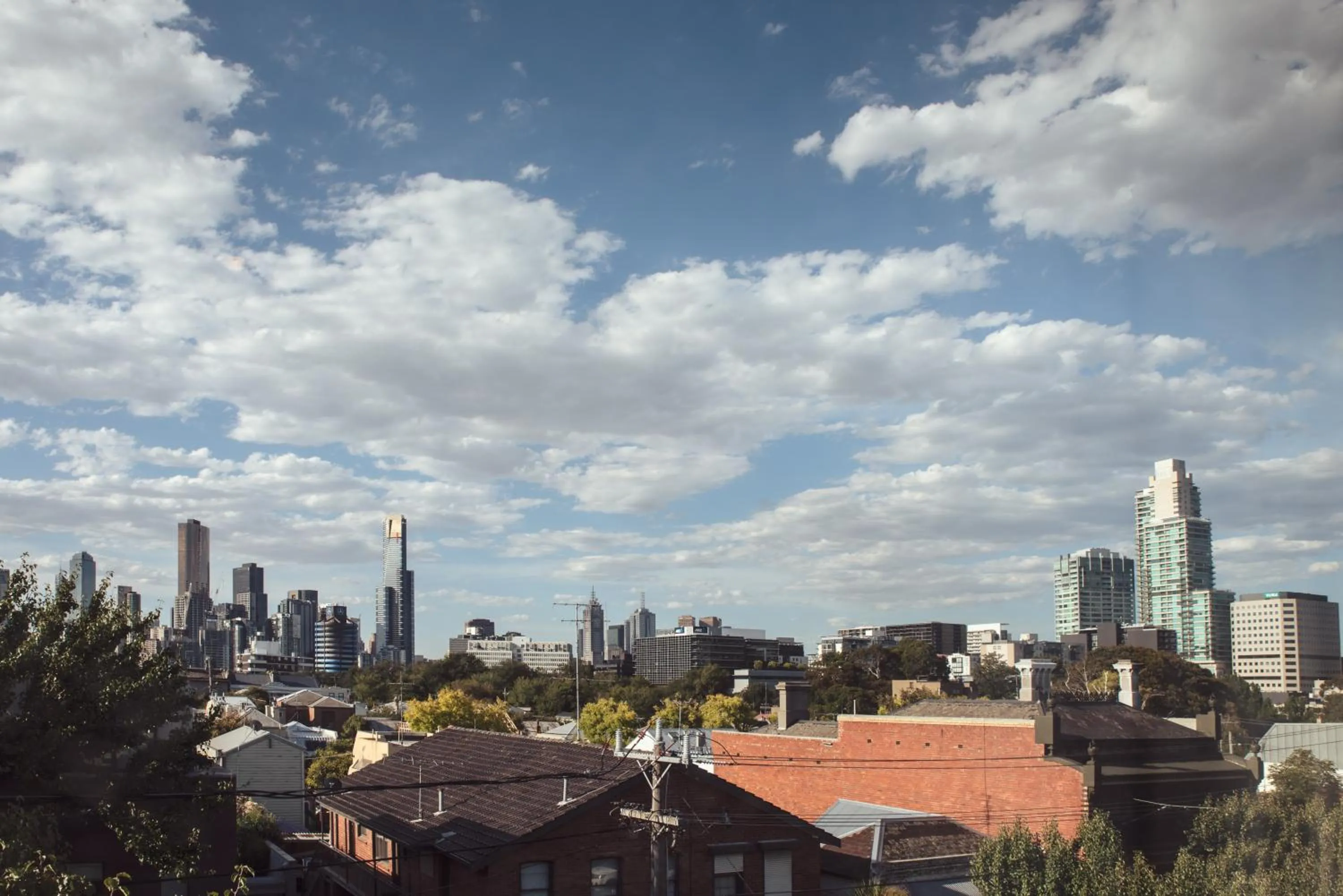 Day in Lily Sands Inn