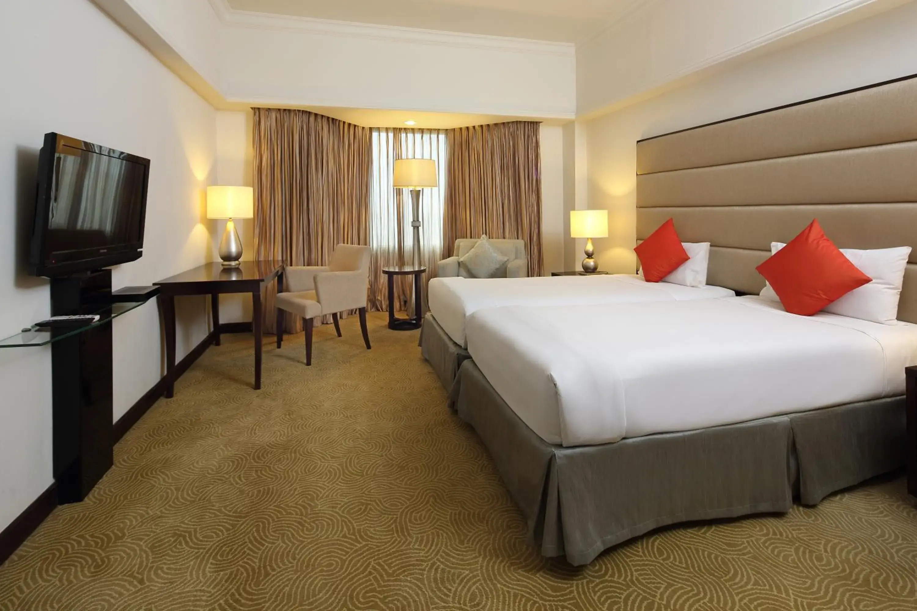 Photo of the whole room, Bed in Hotel Aryaduta Pekanbaru