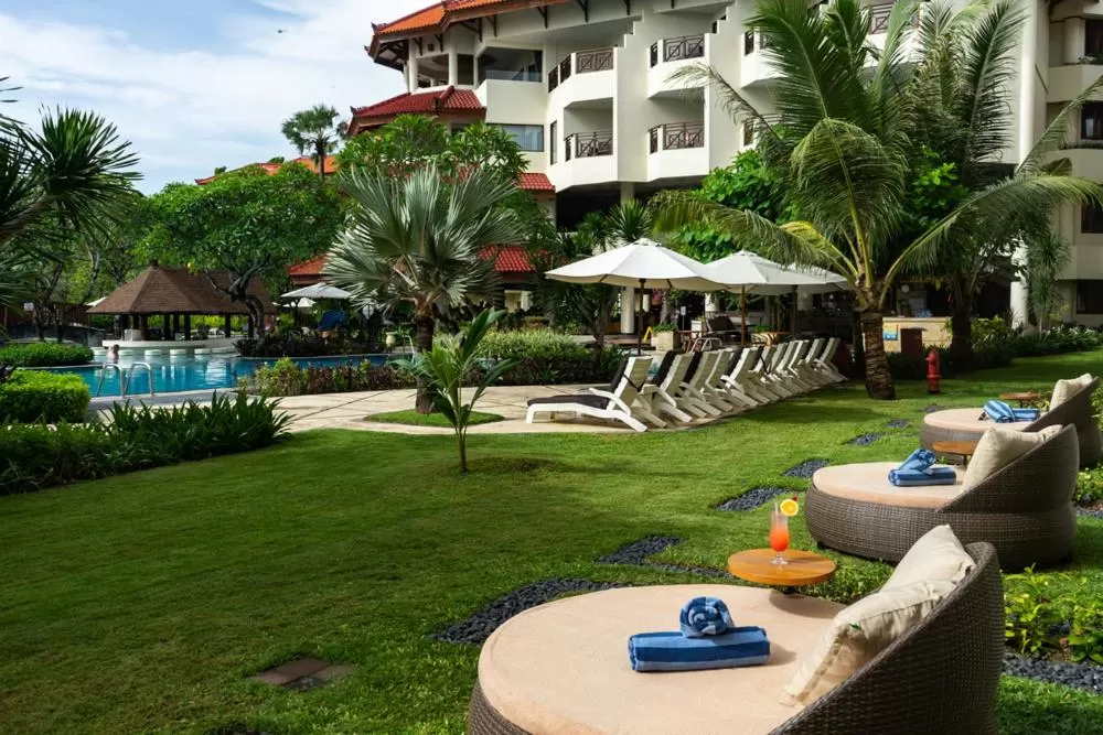 Garden in Grand Mirage Resort & Thalasso Bali