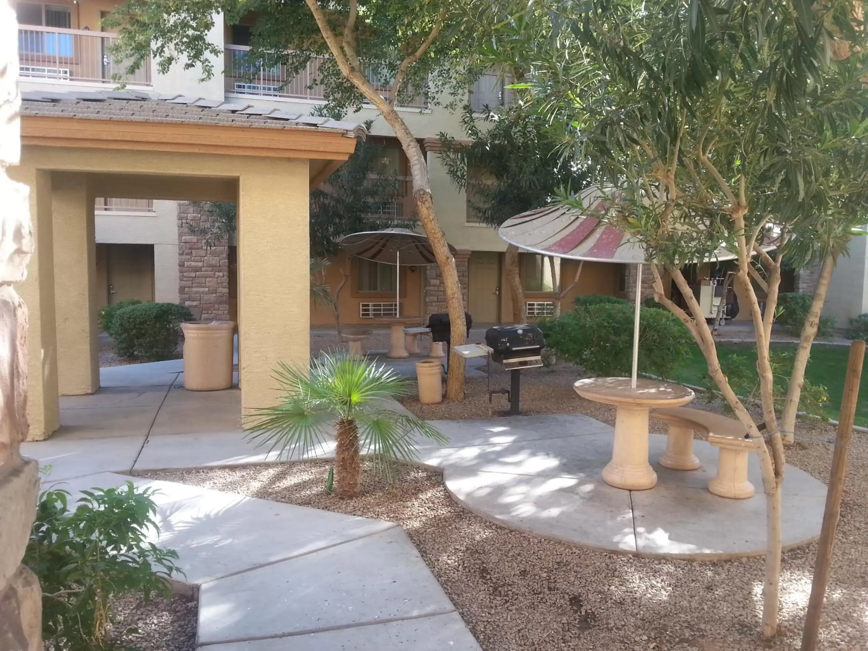 Property building in Siegel Select Casa Grande Property building in Siegel Select Casa Grande