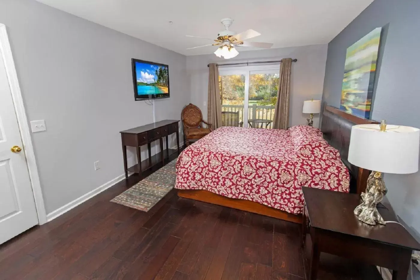 Bedroom in River Oaks Golf Resort