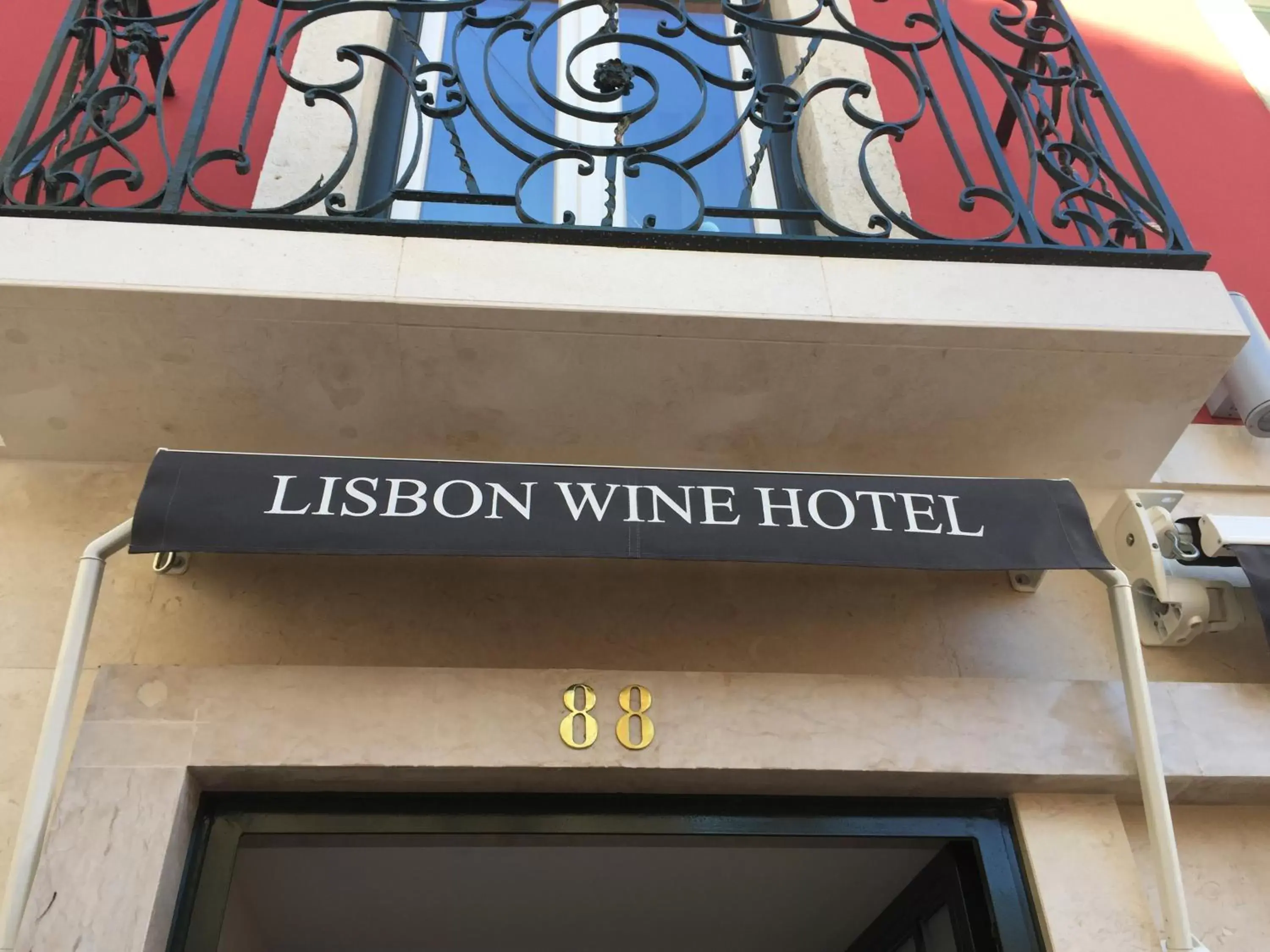 Facade/entrance in Lisbon Wine Hotel