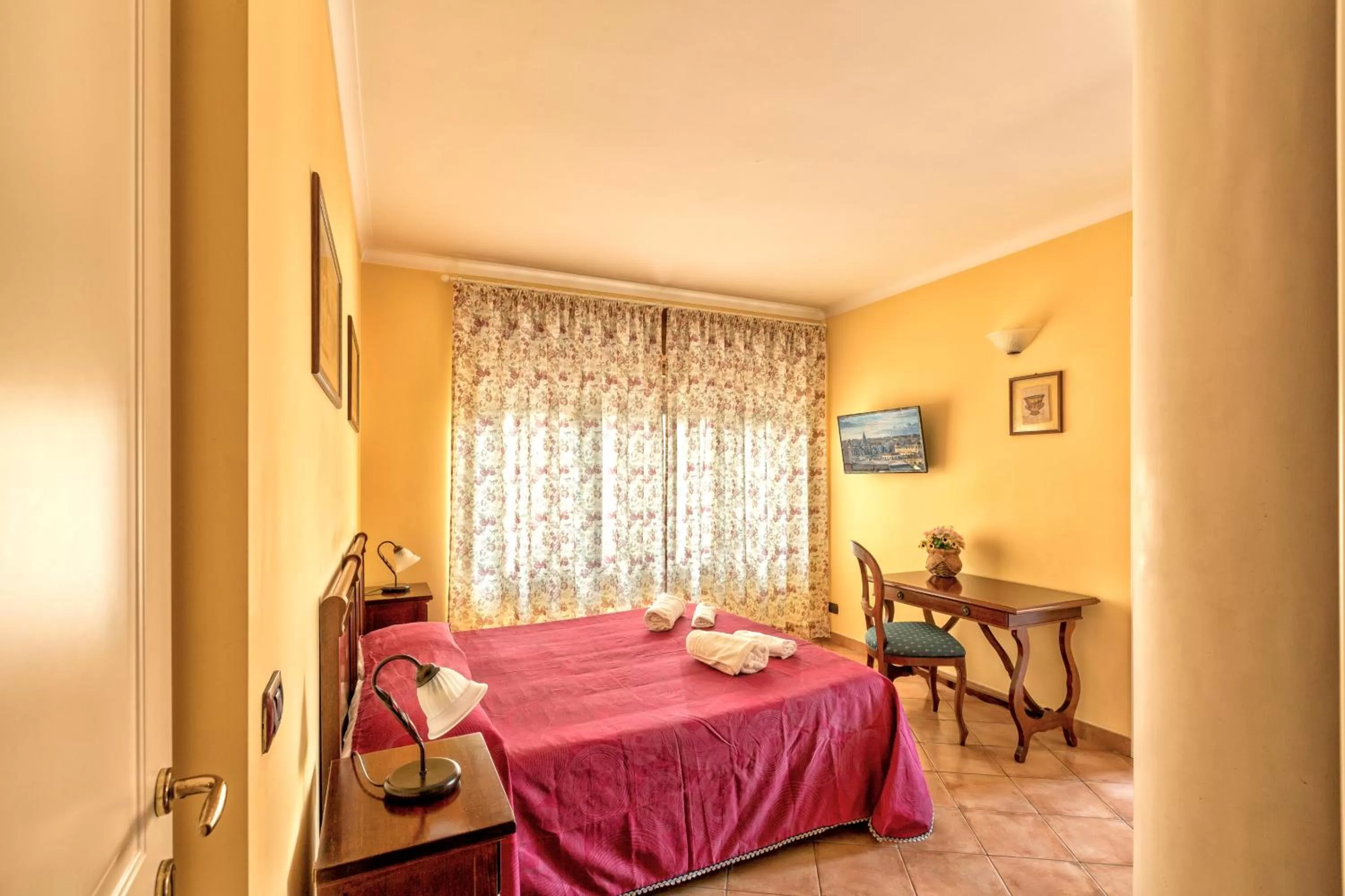 TV and multimedia, Dining Area in B&B Armonia