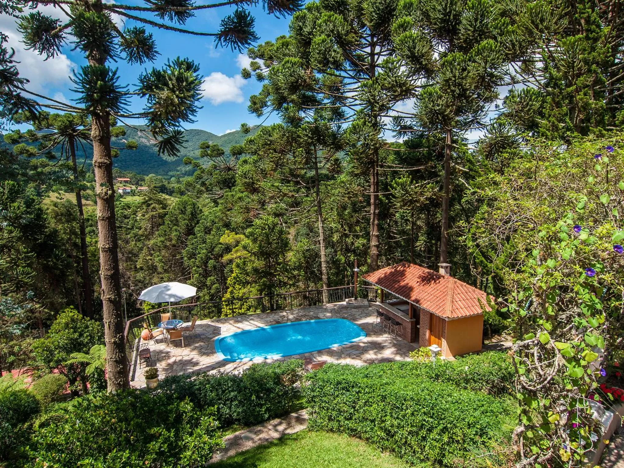 Swimming pool in Pousada Ricanto Amore Mio