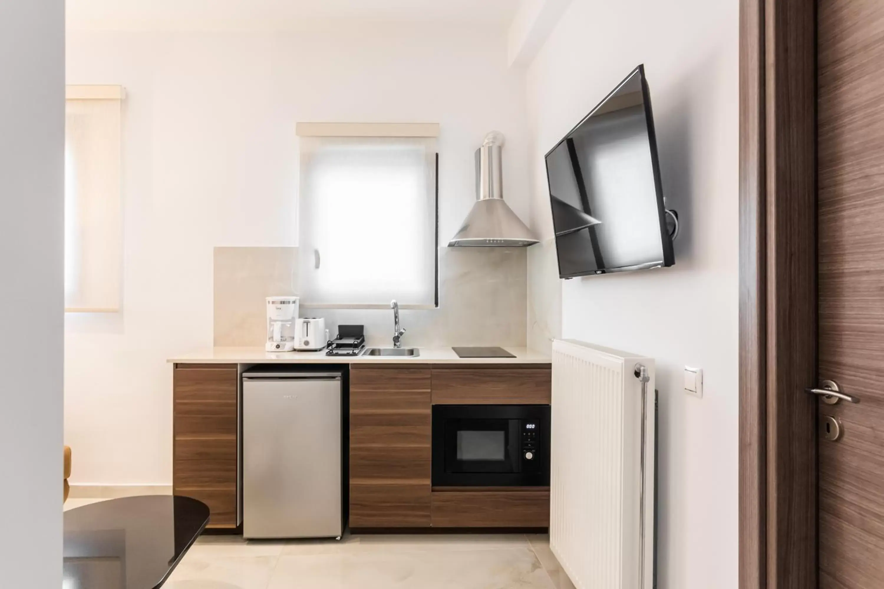 kitchen, Kitchen/Kitchenette in Nicholas Point Apartments and Rooms