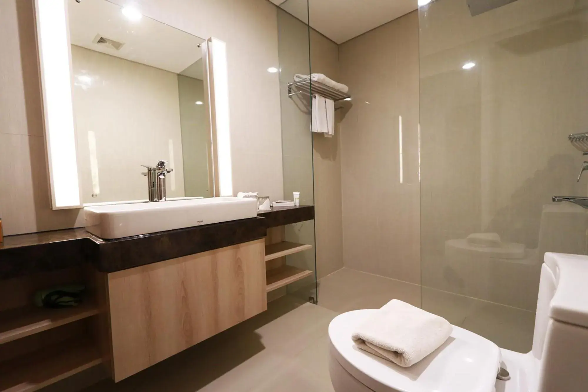 Bathroom in Patra Semarang Hotel & Convention