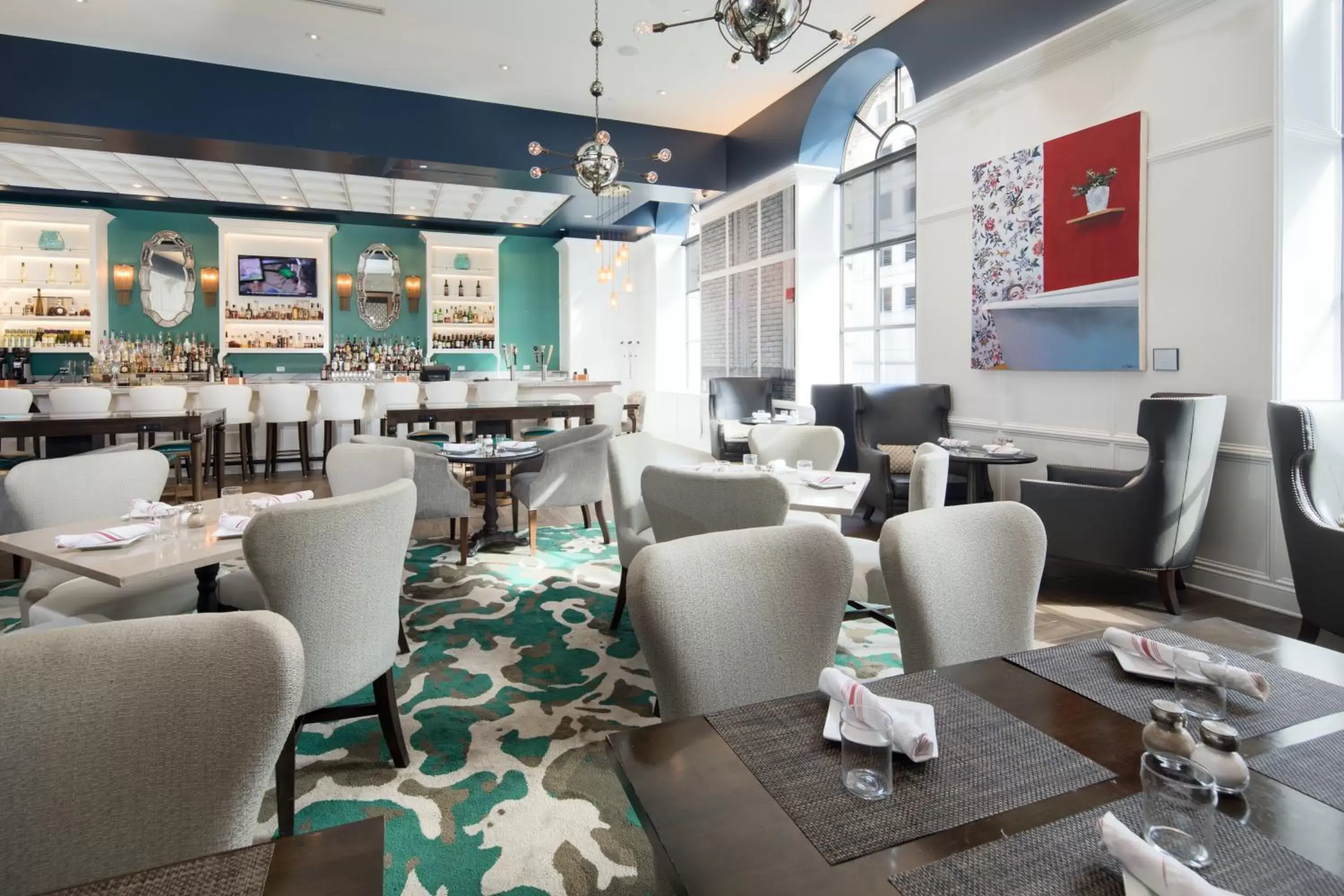 Lounge or bar, Restaurant/Places to Eat in Hotel Indigo Baltimore Downtown, an IHG Hotel