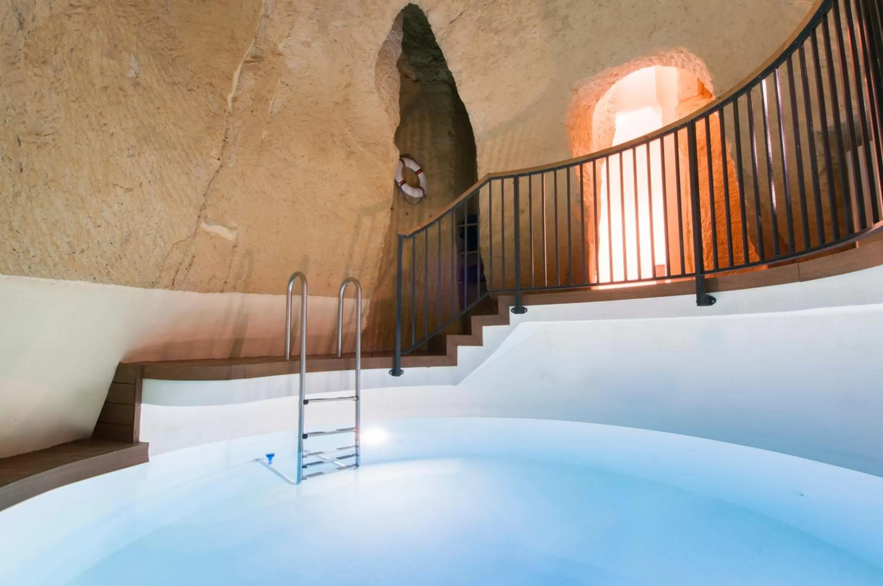 Swimming pool in La Falconeria Hotel