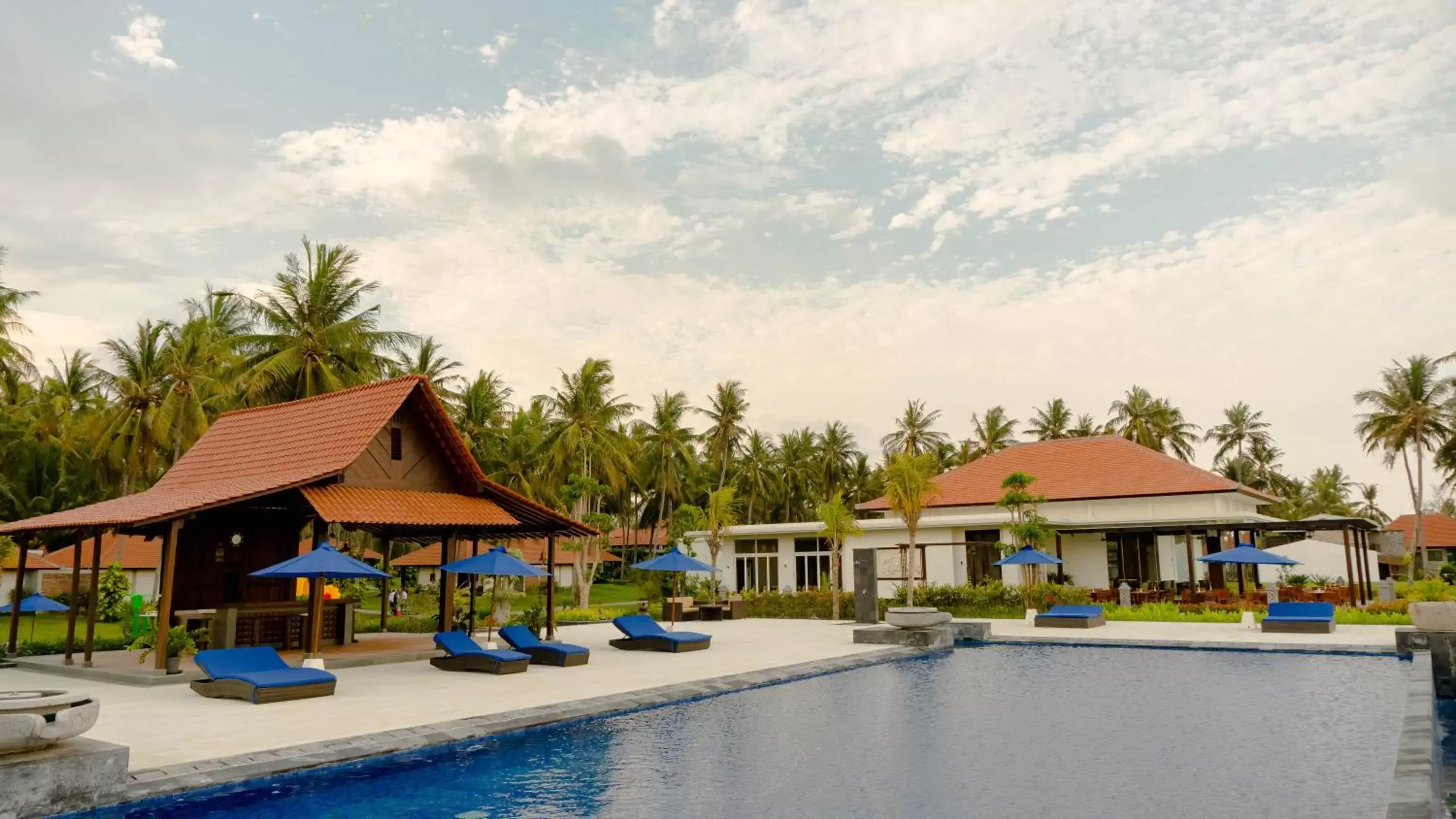 Swimming Pool in Ketapang Indah Hotel