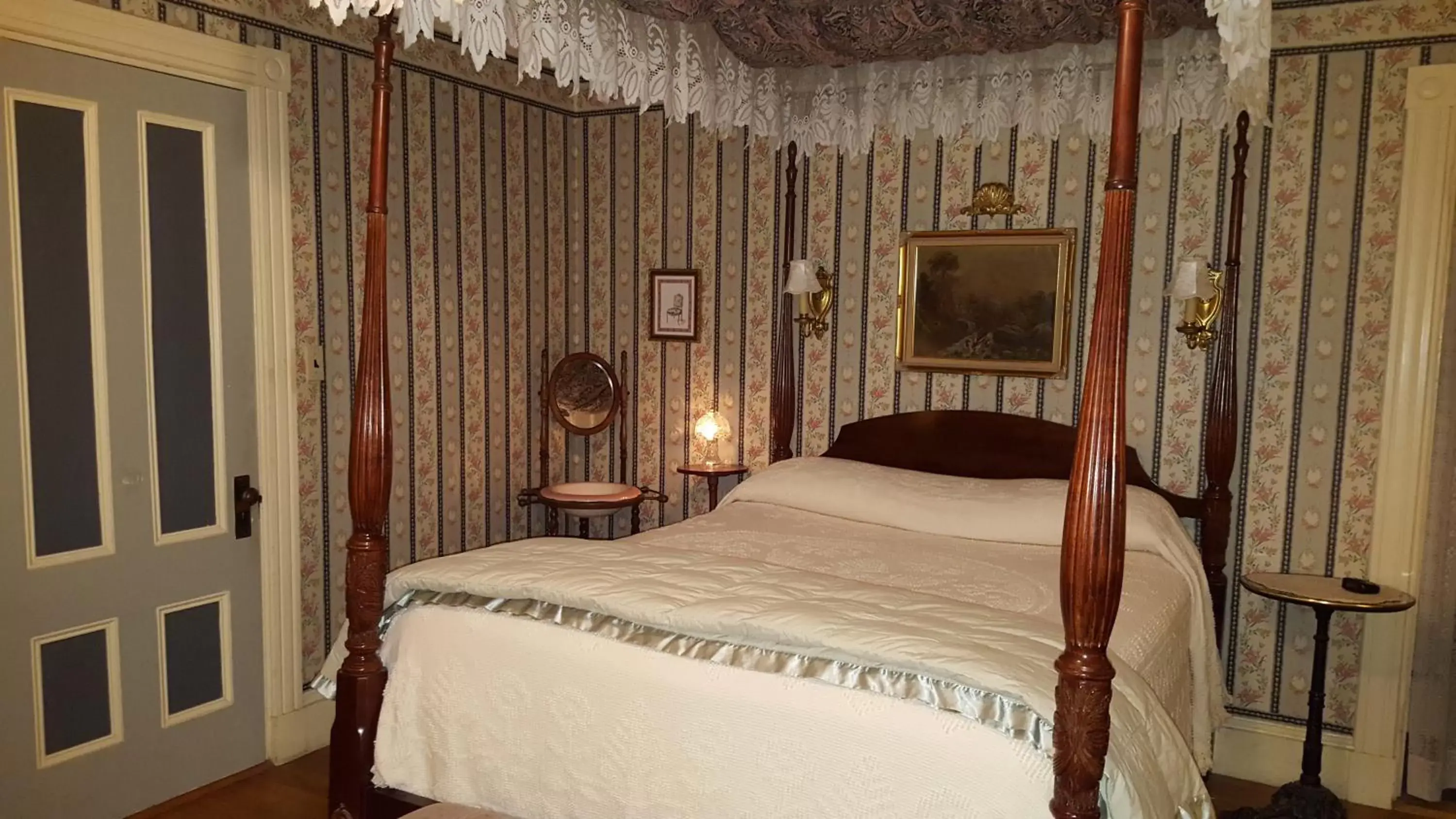 Bedroom, Bed in Holidae House Bed & Breakfast