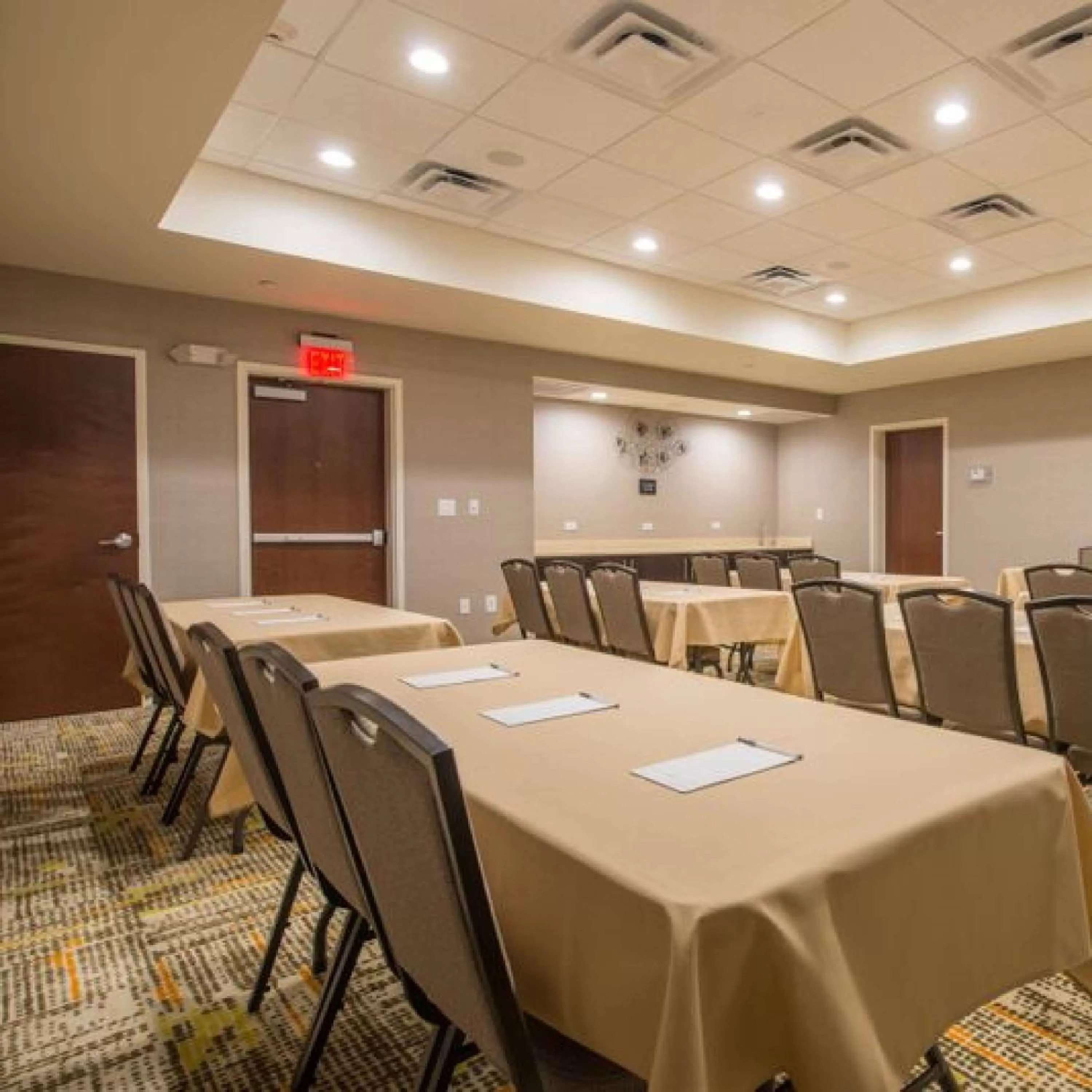 Meeting/conference room in Hampton Inn Waynesboro
