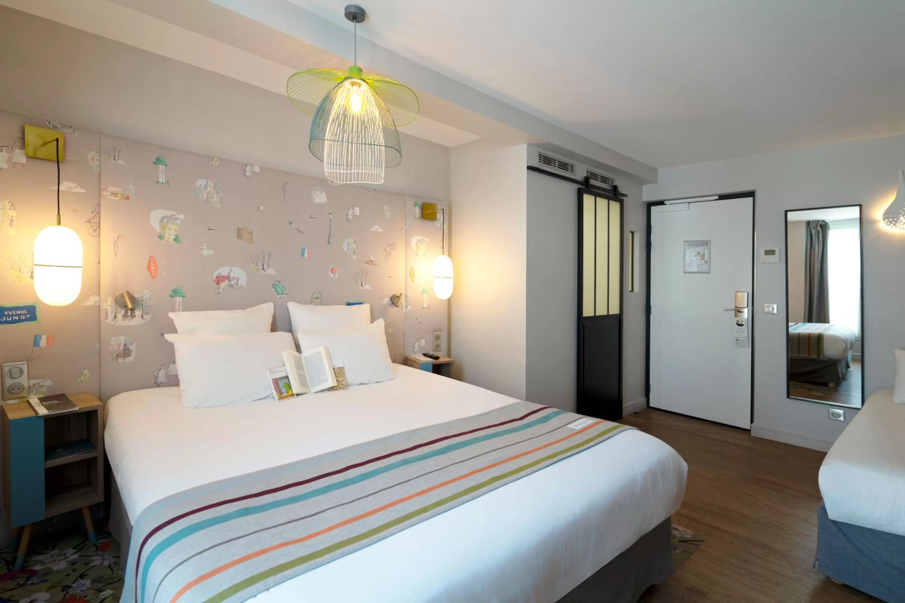 Bed in Hotel Litteraire Marcel Ayme, BW Premier Collection