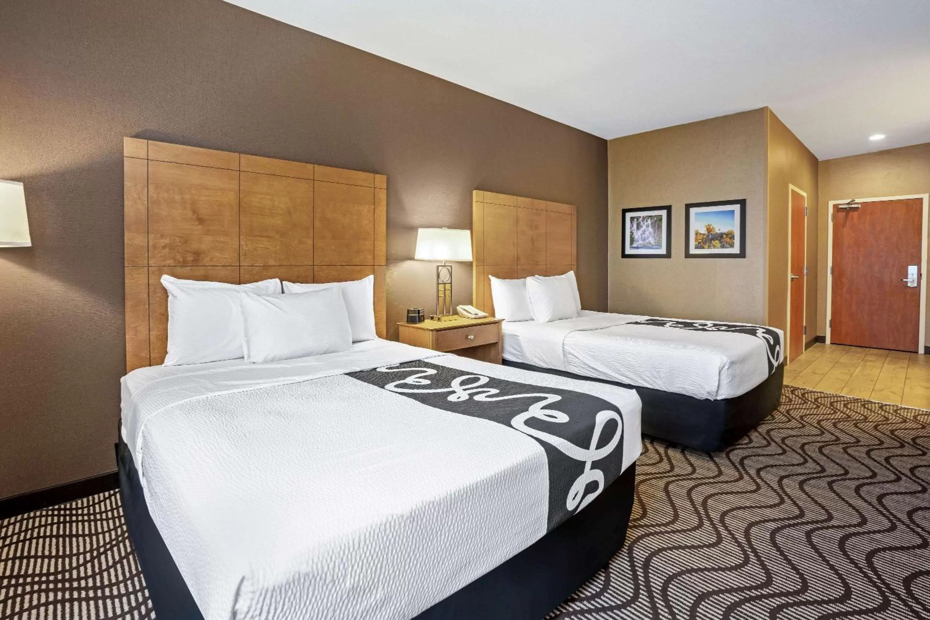 Photo of the whole room, Bed in La Quinta by Wyndham Coeur d`Alene