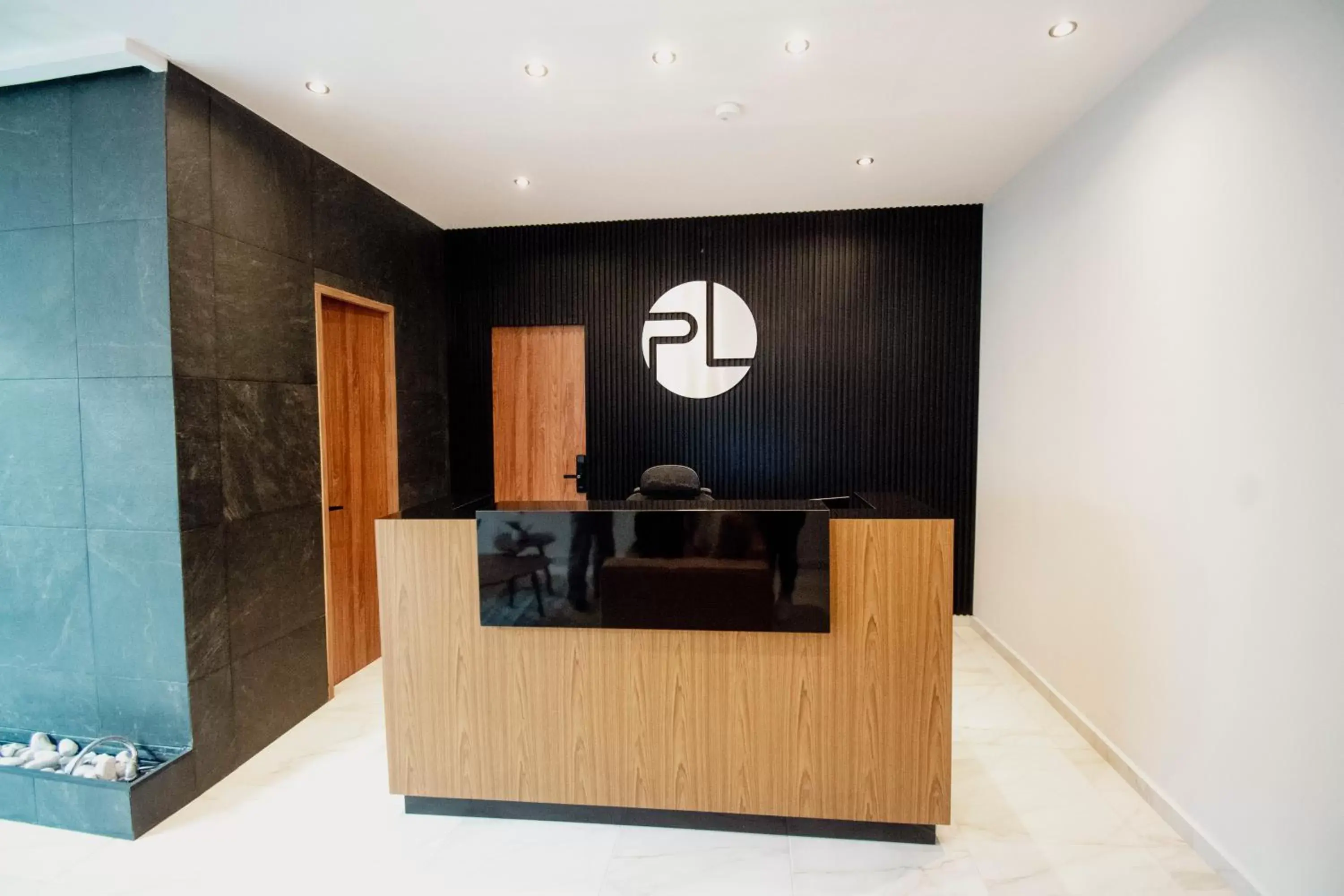 Lobby or reception, Lobby/Reception in Punto Lofts