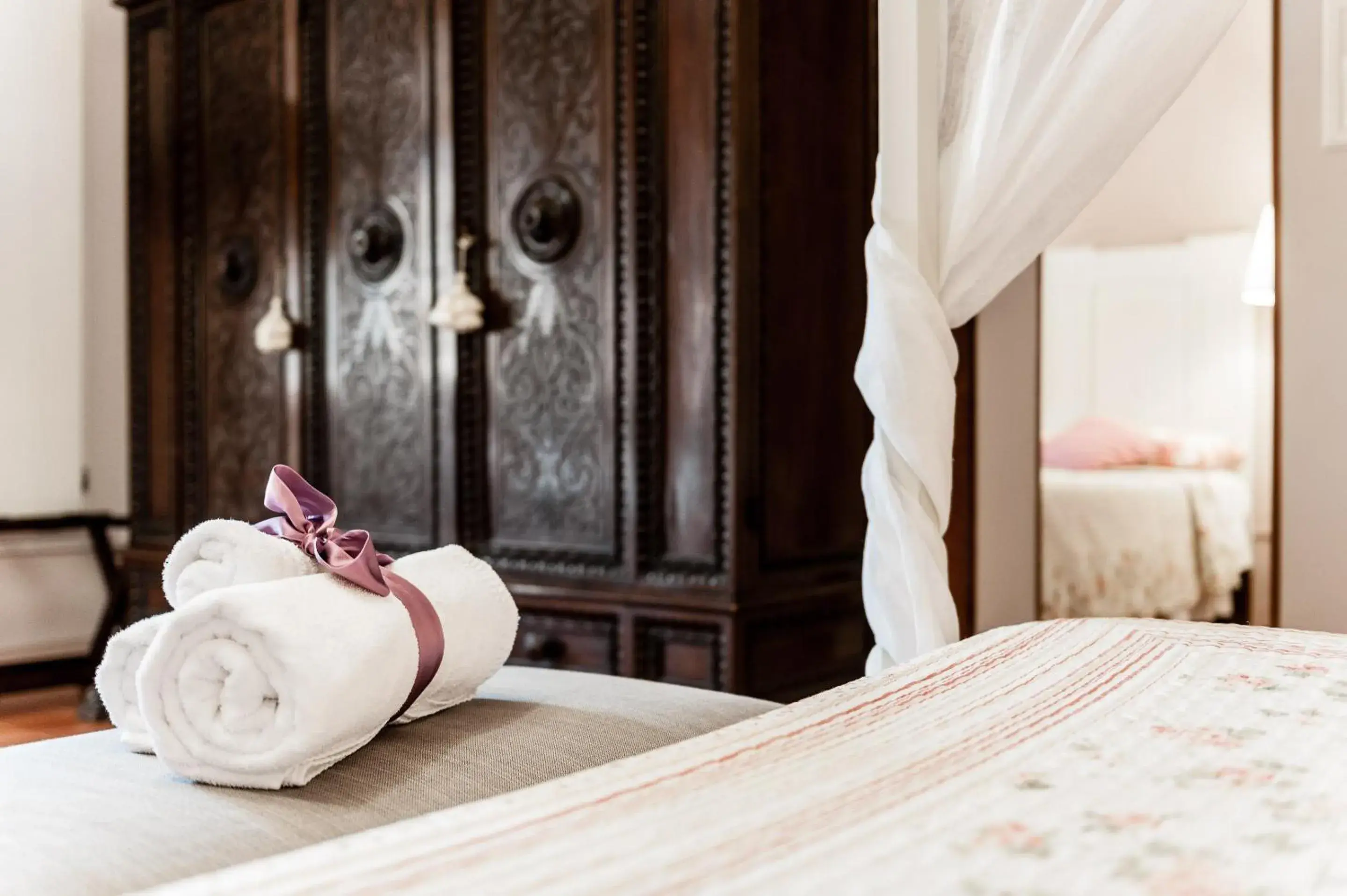 Bedroom, Bed in Giardino della Pieve Relais