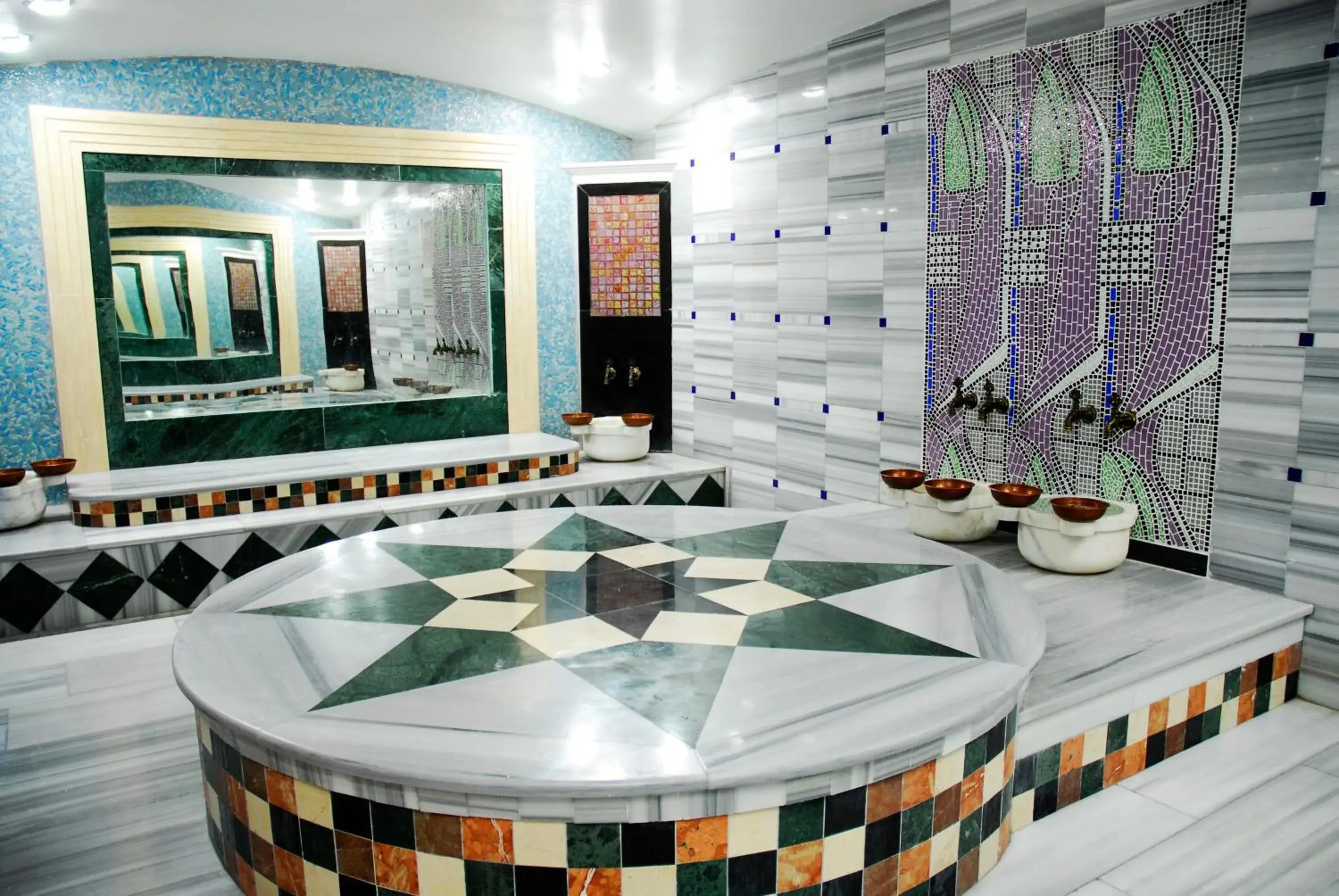 Public Bath in Tu Casa Gelidonya Hotel