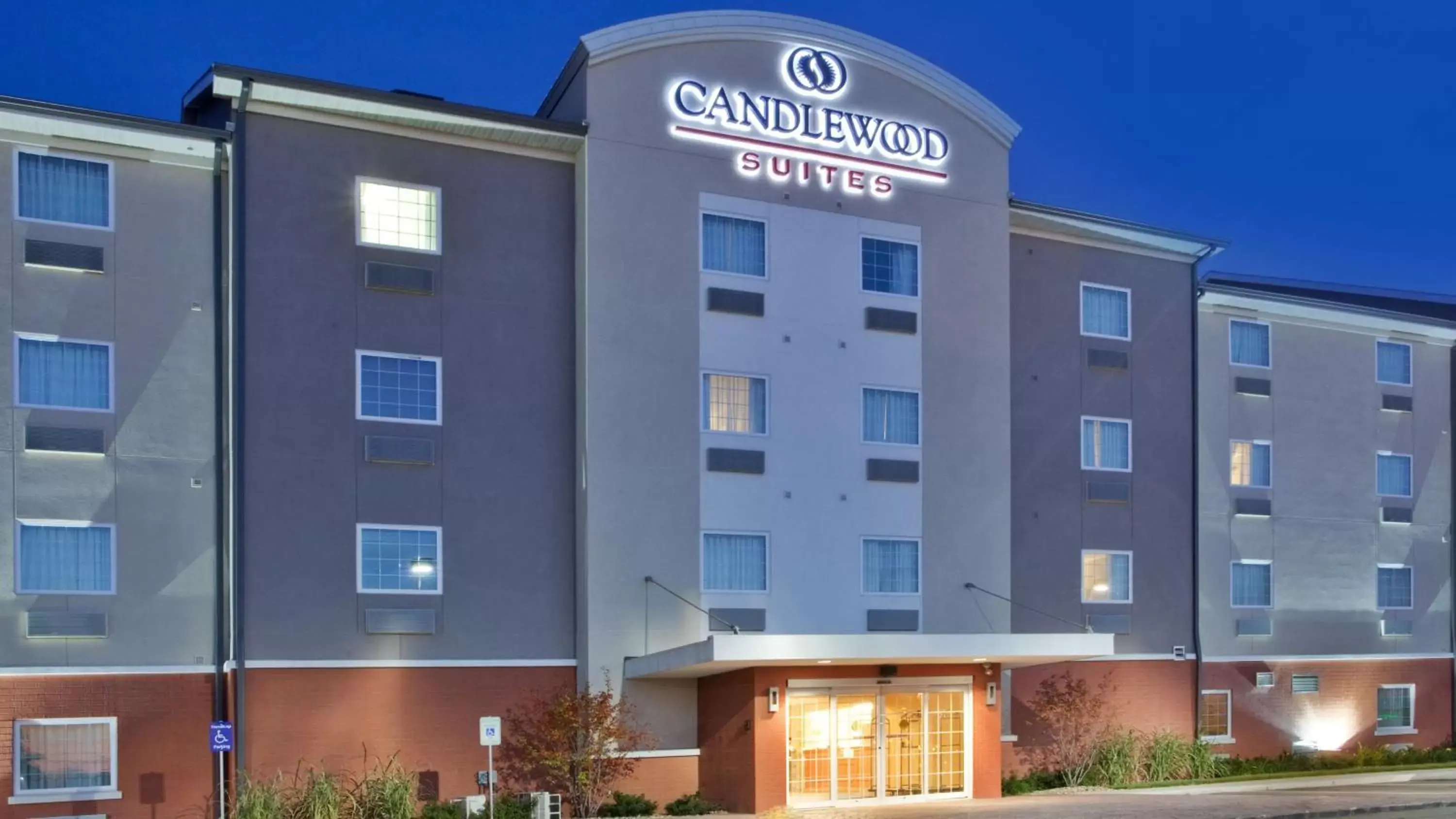 Property Building in Candlewood Suites Kalamazoo, an IHG Hotel