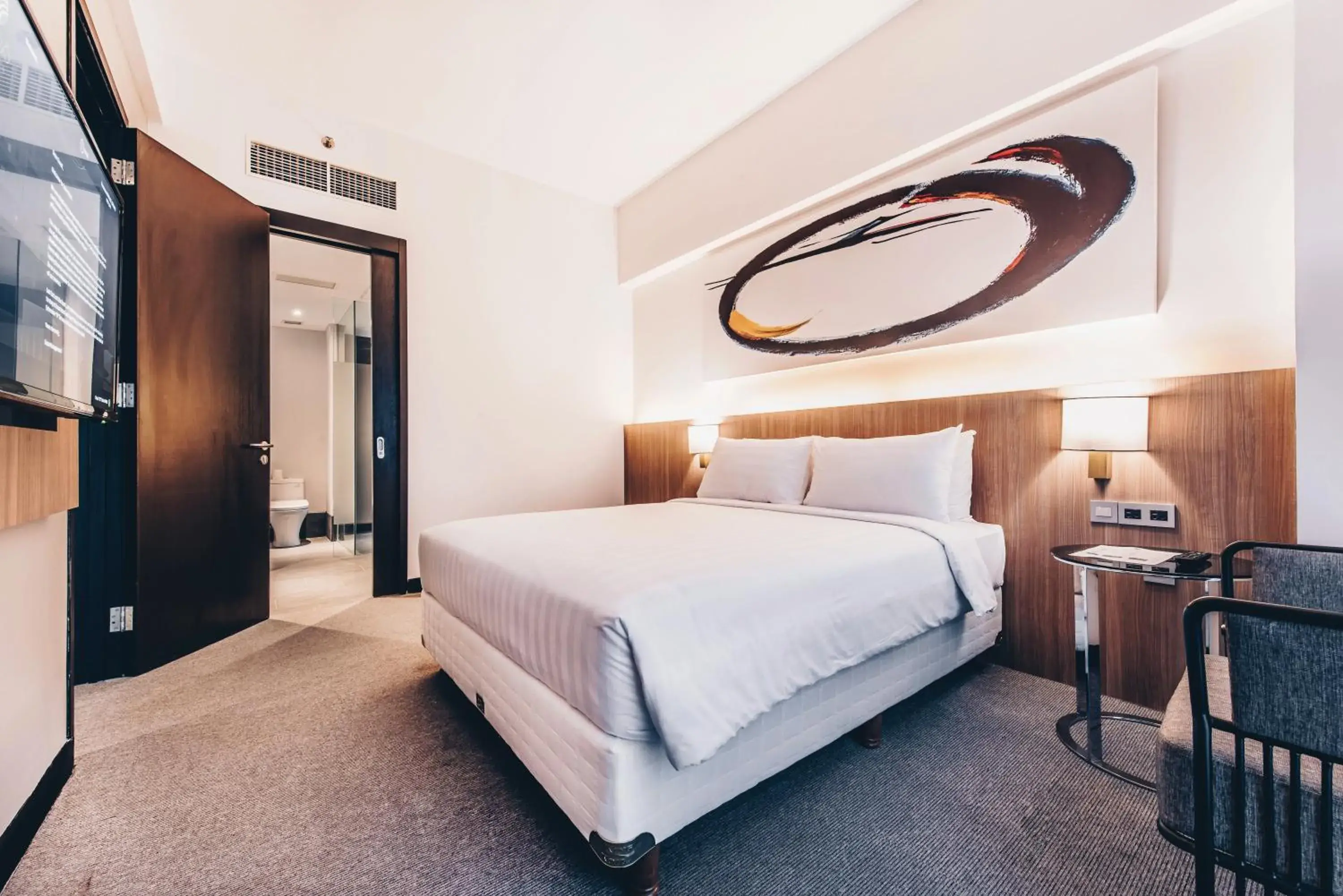 Bed in Enso Hotel