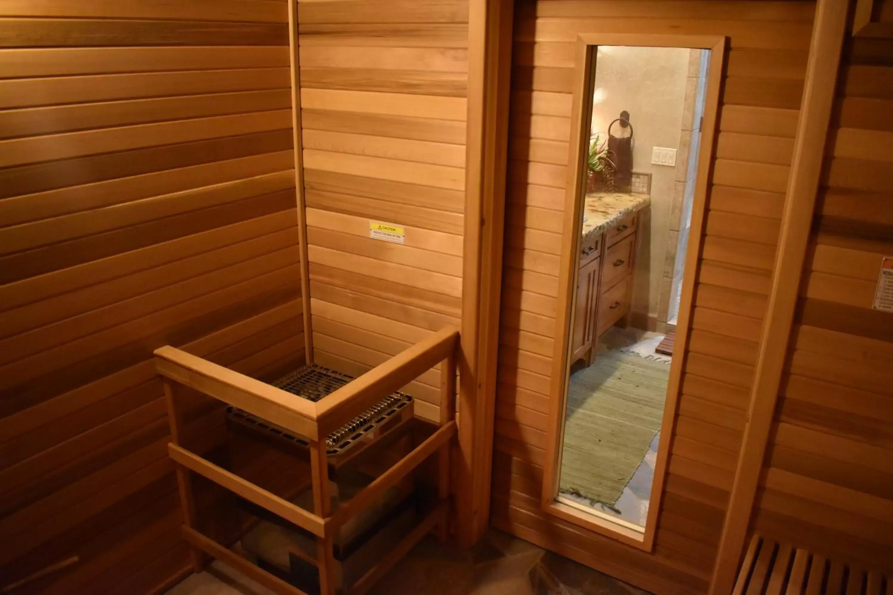 Sauna, Spa/Wellness in Cougar Ridge