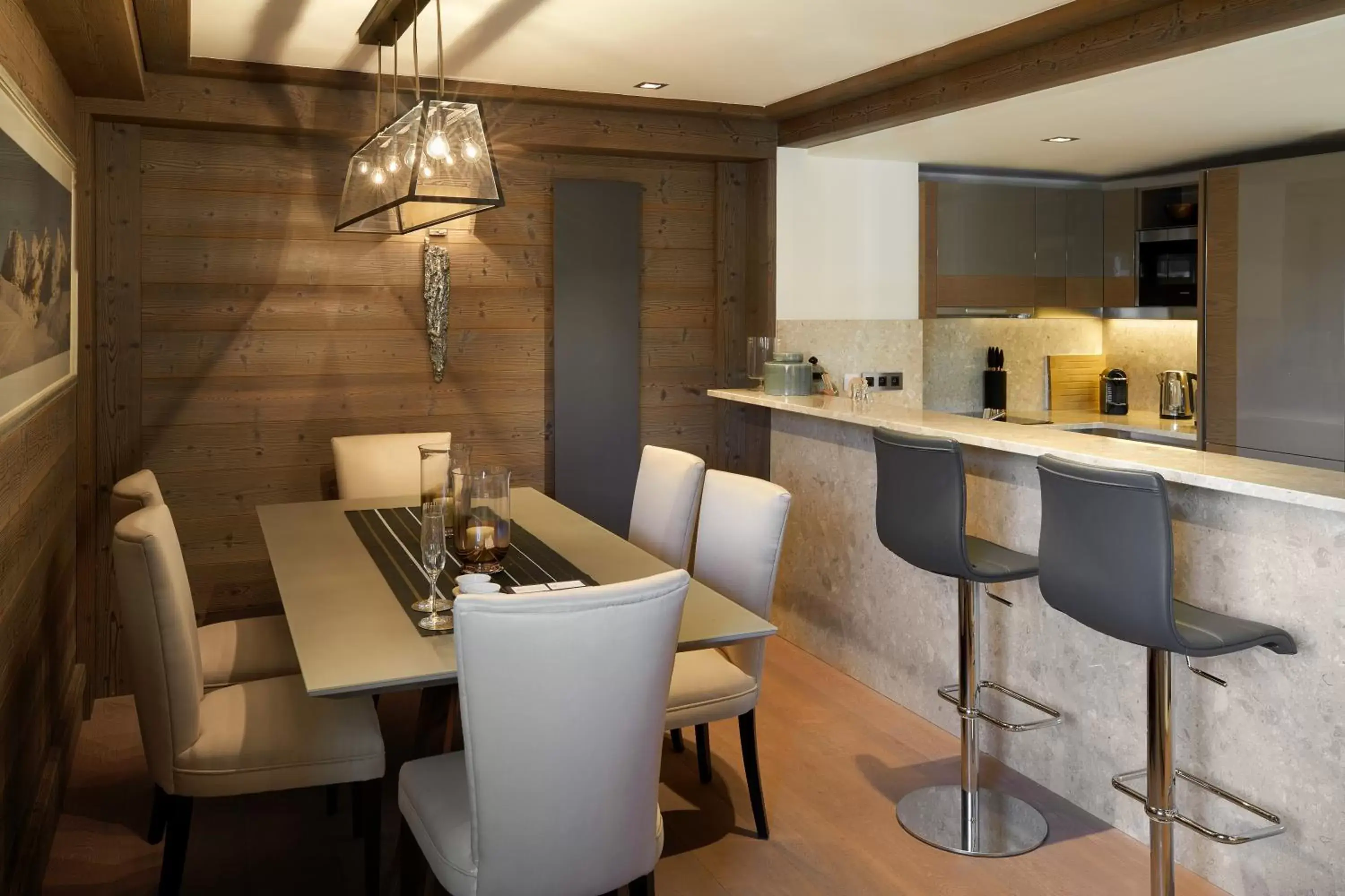 Coffee/tea facilities, Lounge/Bar in Six Senses Residences & Spa Courchevel