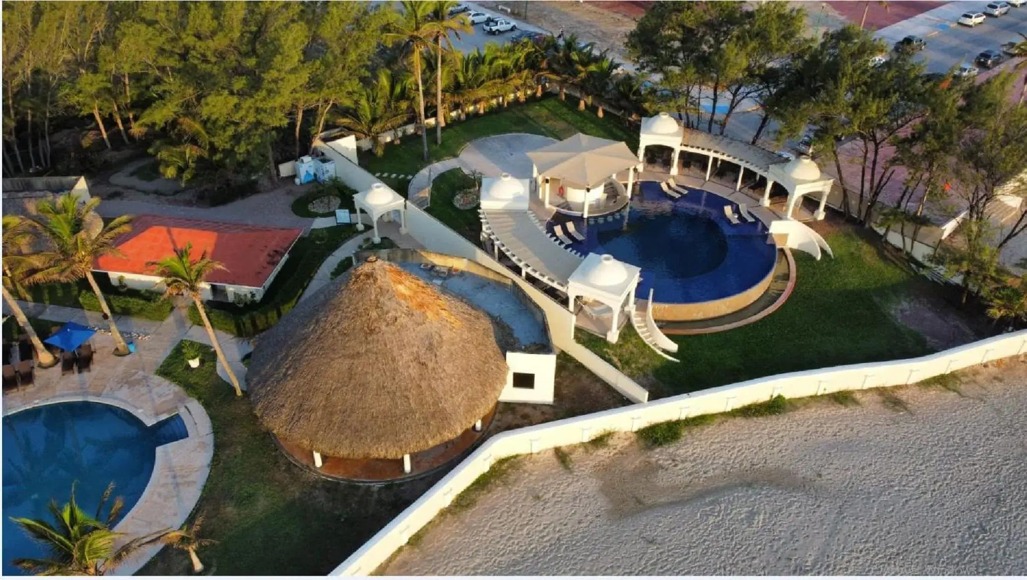 Swimming pool, Bird's-eye View in Club Maeva Miramar Tampico