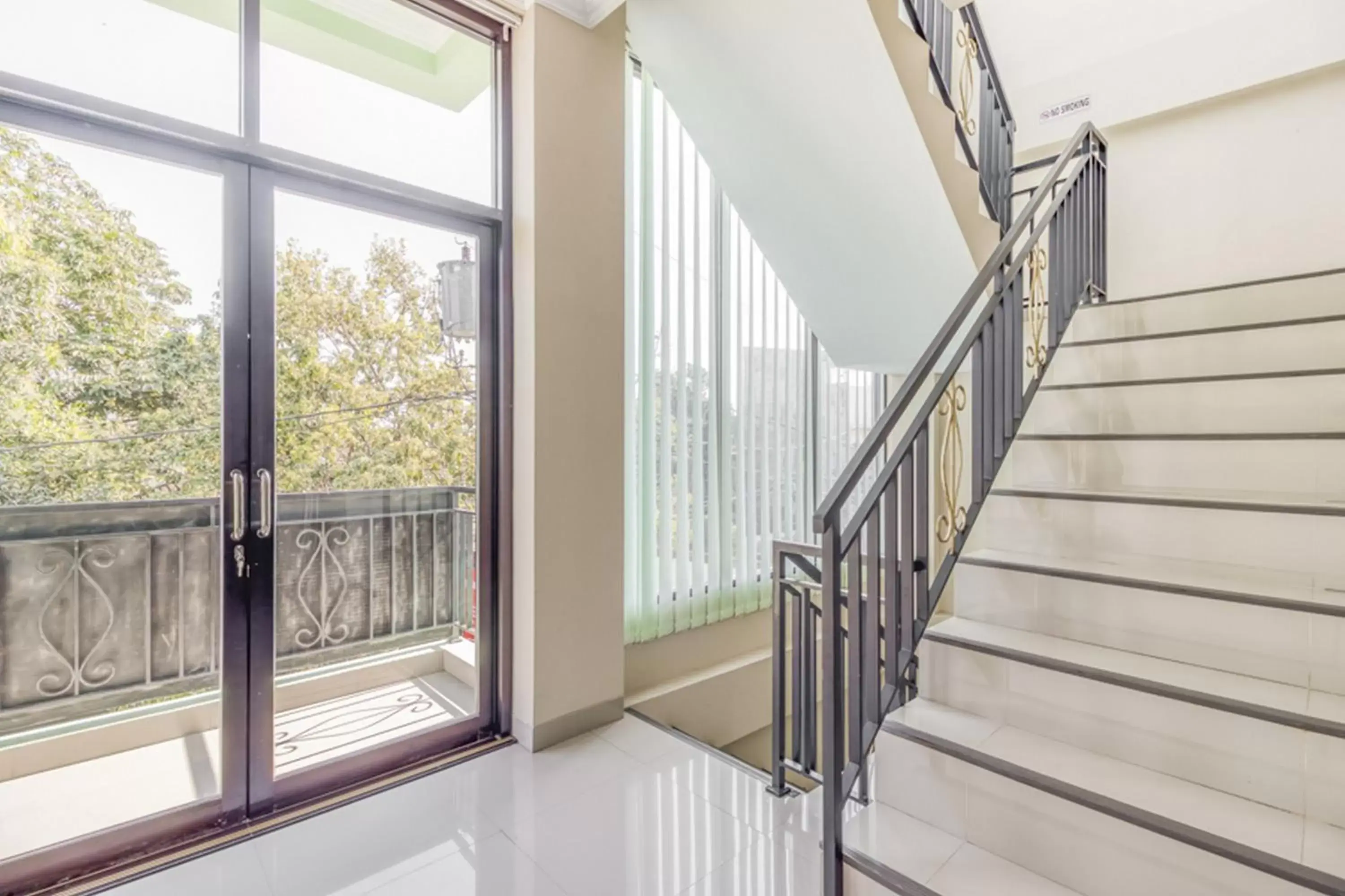 Property building in RedDoorz near Jogja National Museum Property building in RedDoorz near Jogja National Museum