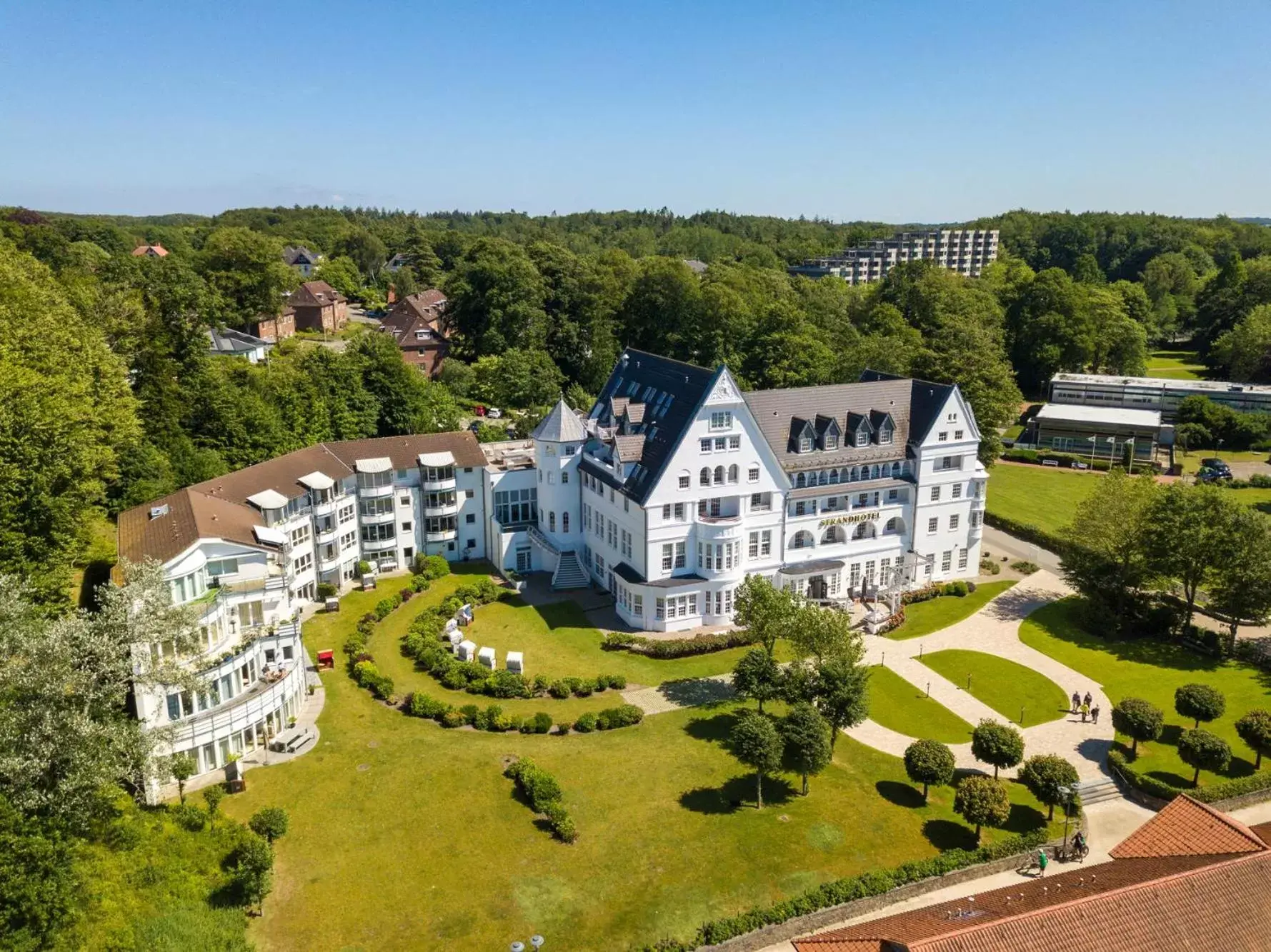 Bird's-eye View in Strandhotel Glücksburg