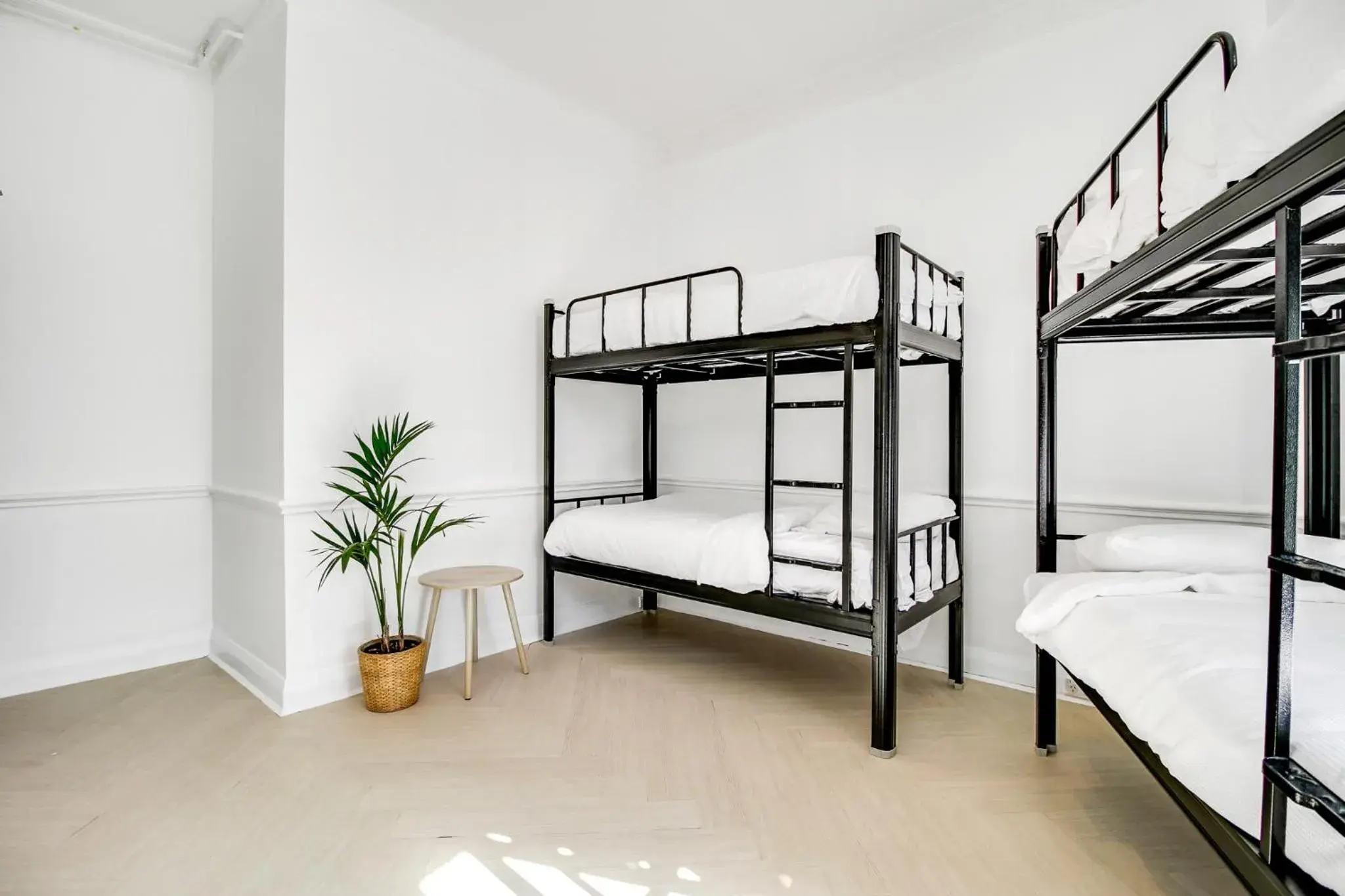 Bed, Bunk Bed in Darling Harbour Boutique Hotel