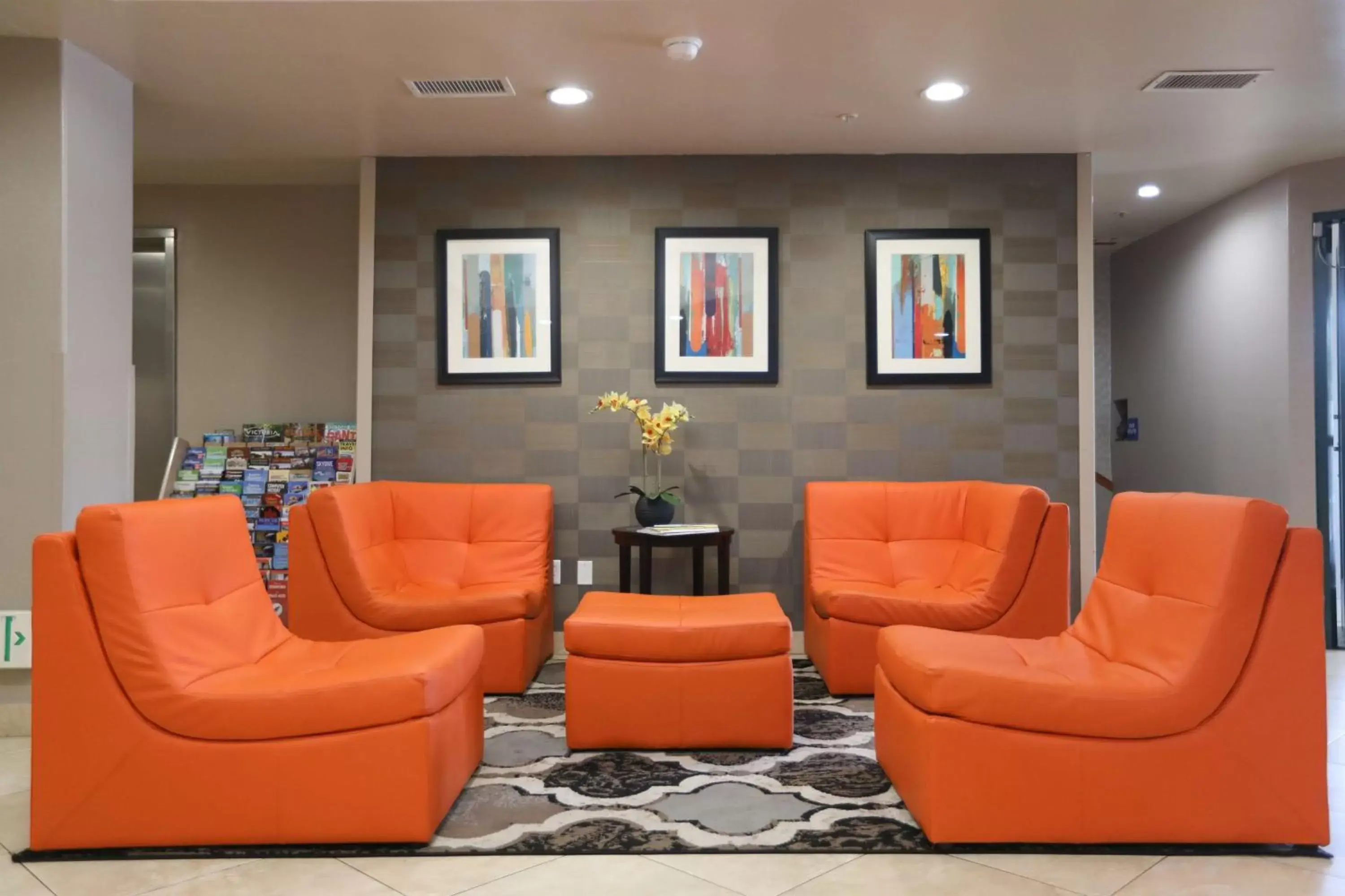 Lobby or reception, Lobby/Reception in Best Western Lanai Garden Inn & Suites