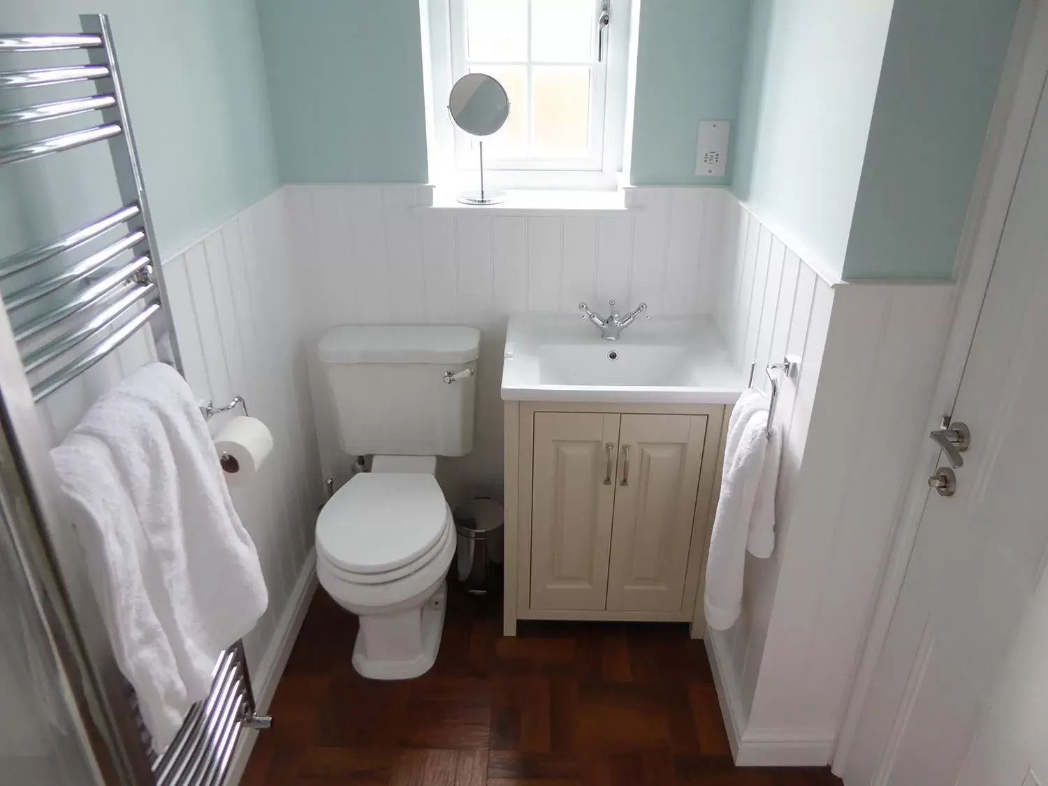 Twin Room with Garden View in Pump Cottage Twin Room with Garden View in Pump Cottage