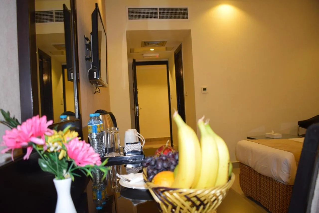 Food in Palm Beach Hotel