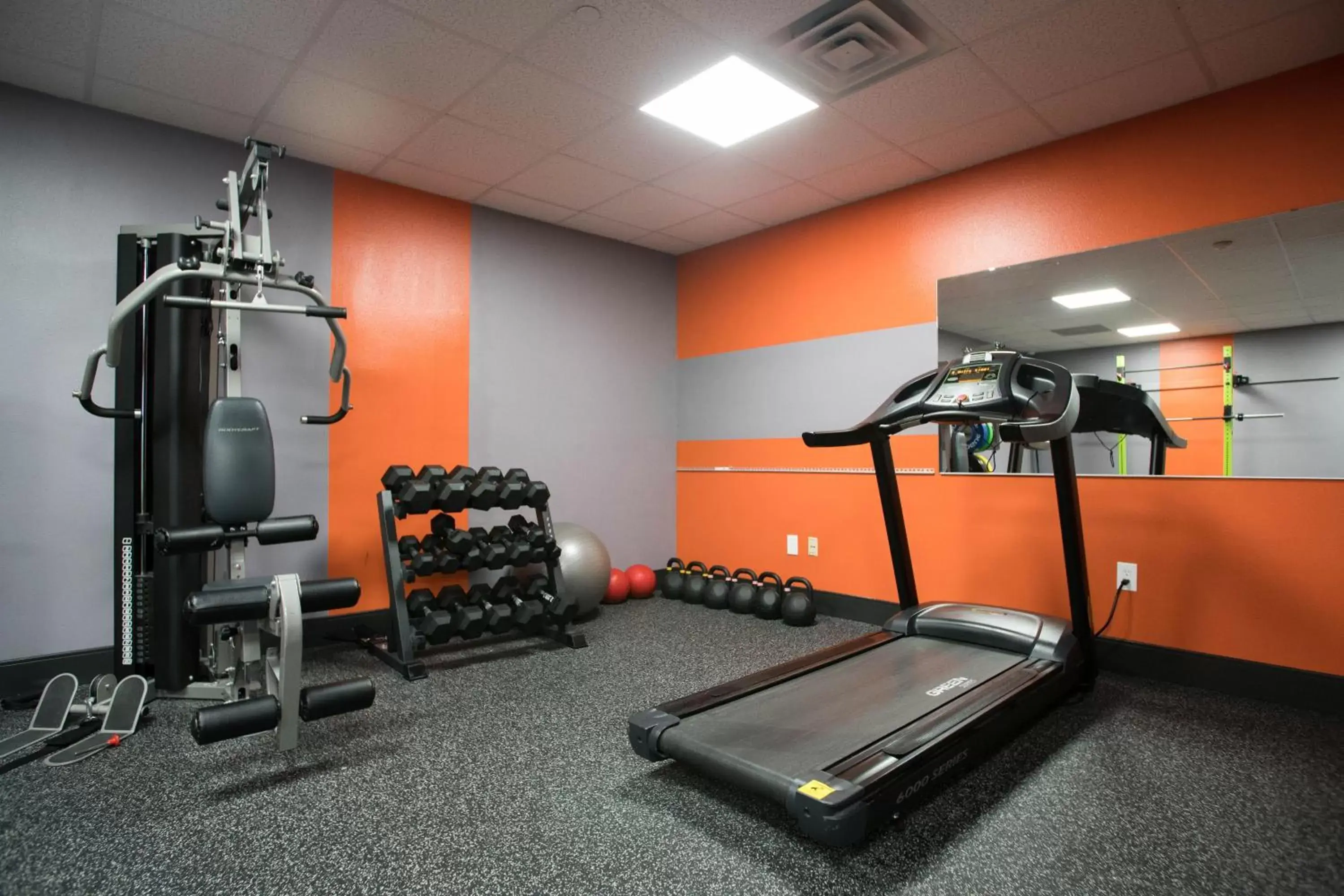 Fitness Center/Facilities in Wingate by Wyndham Dallas Love Field