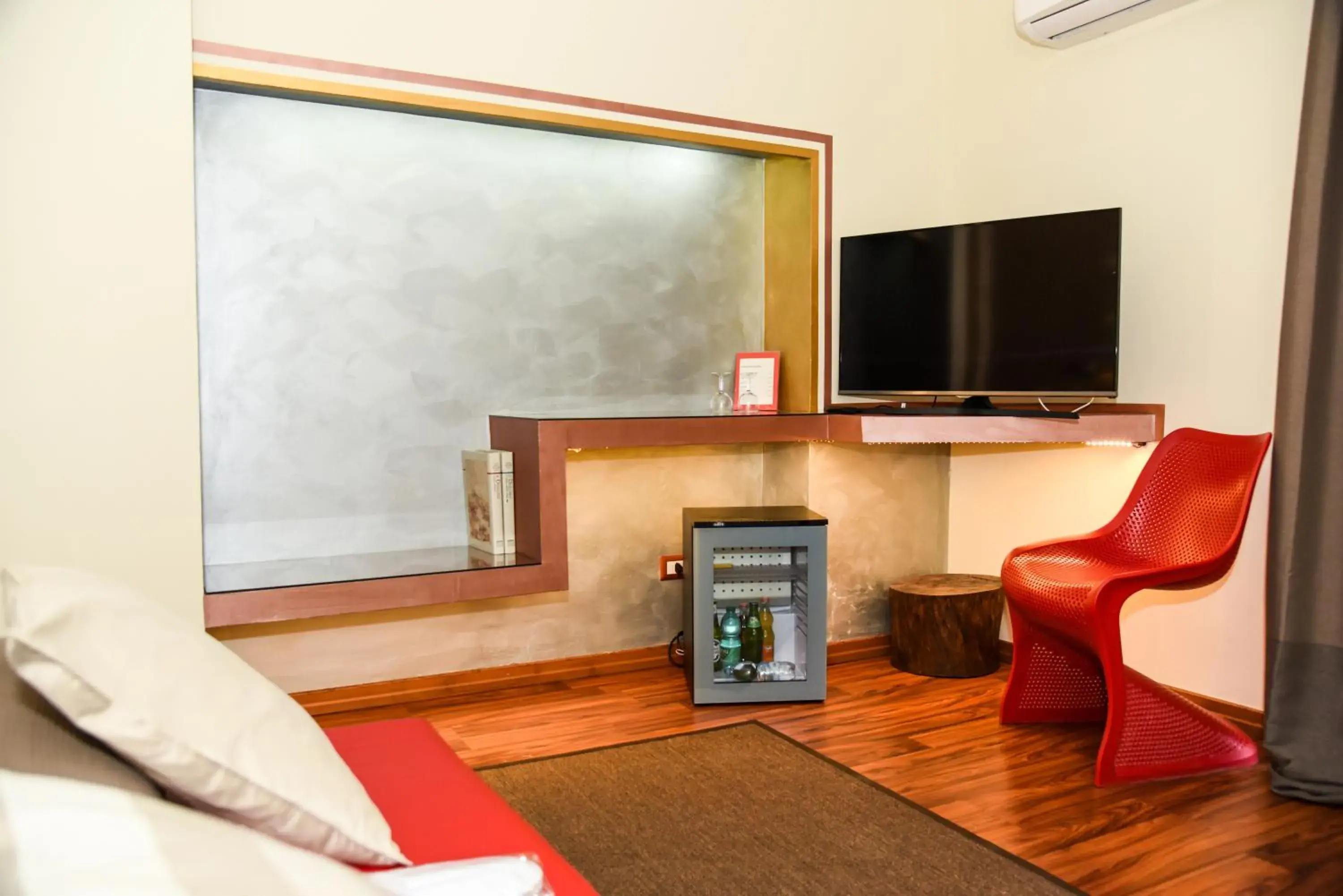 TV/Entertainment Center in Grand hotel irpinia & SPA