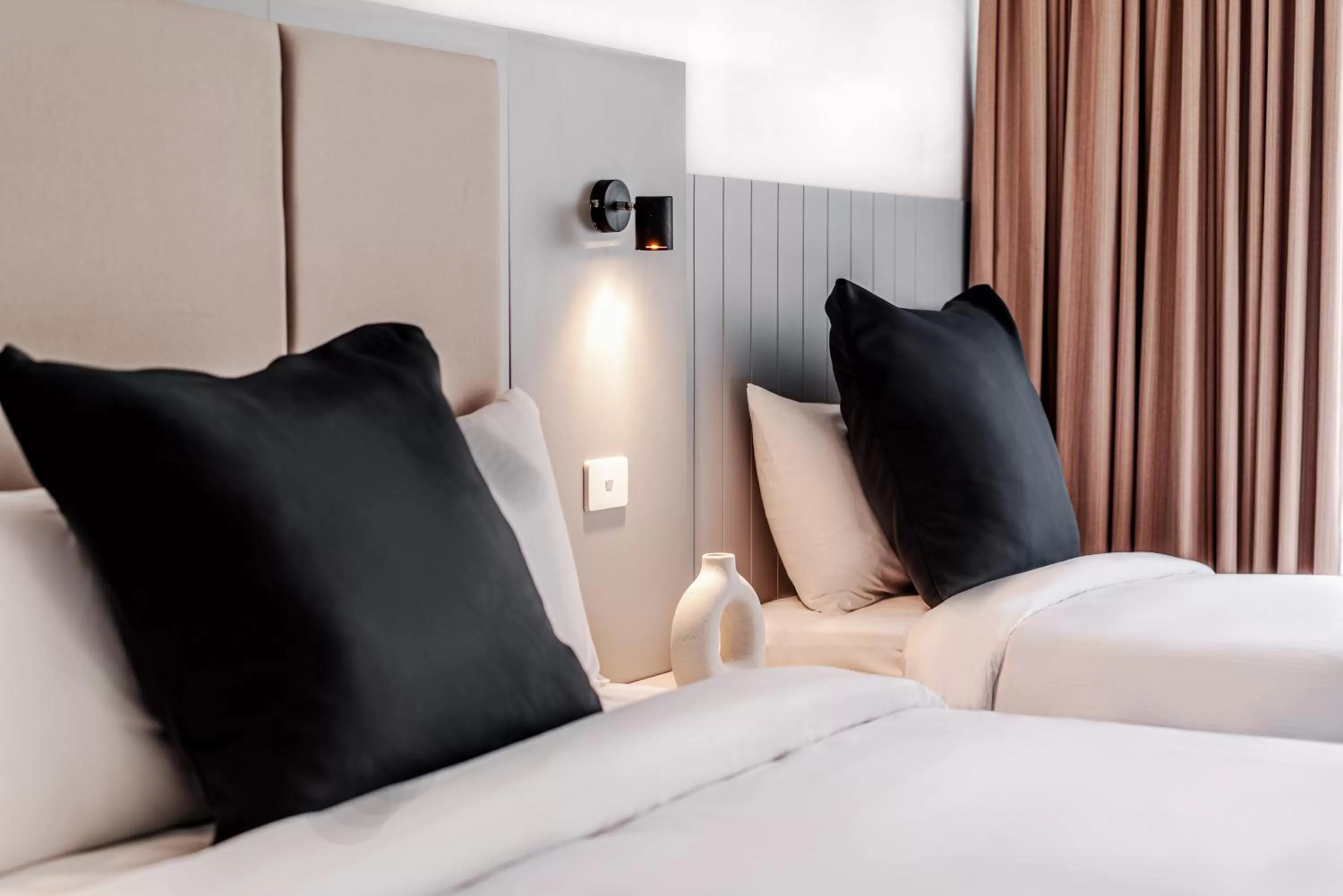 Bed in The Select Inn Penrith