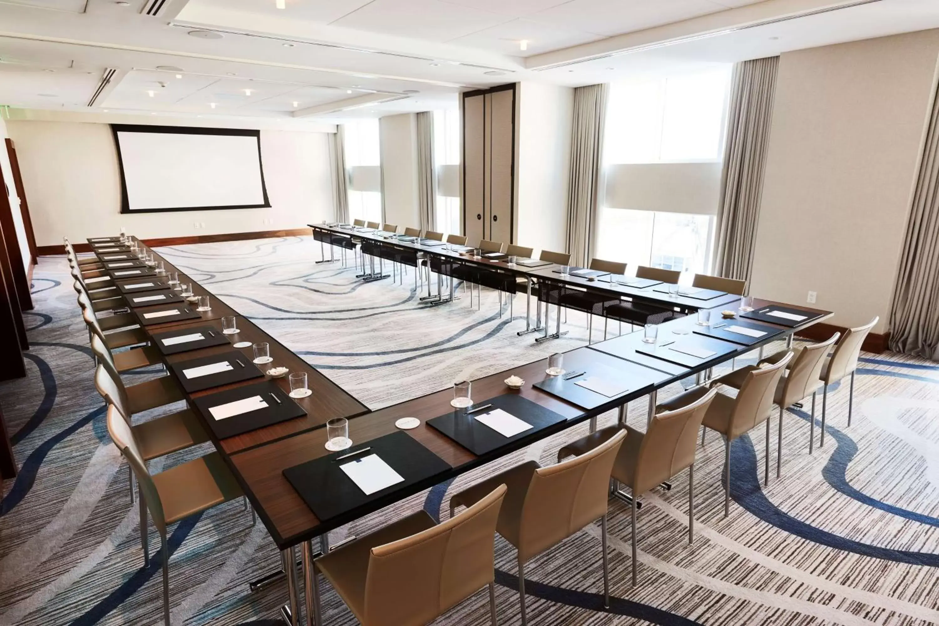 Meeting/conference room in Conrad Fort Lauderdale Beach