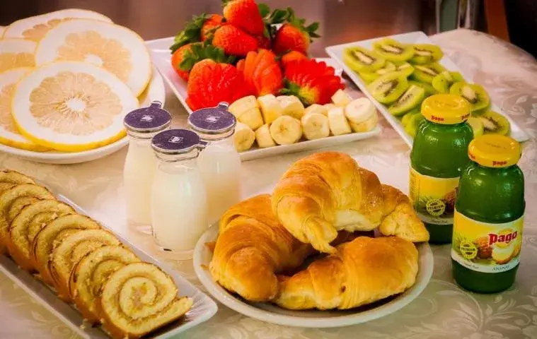 Buffet breakfast, Breakfast in Hotel Centrale