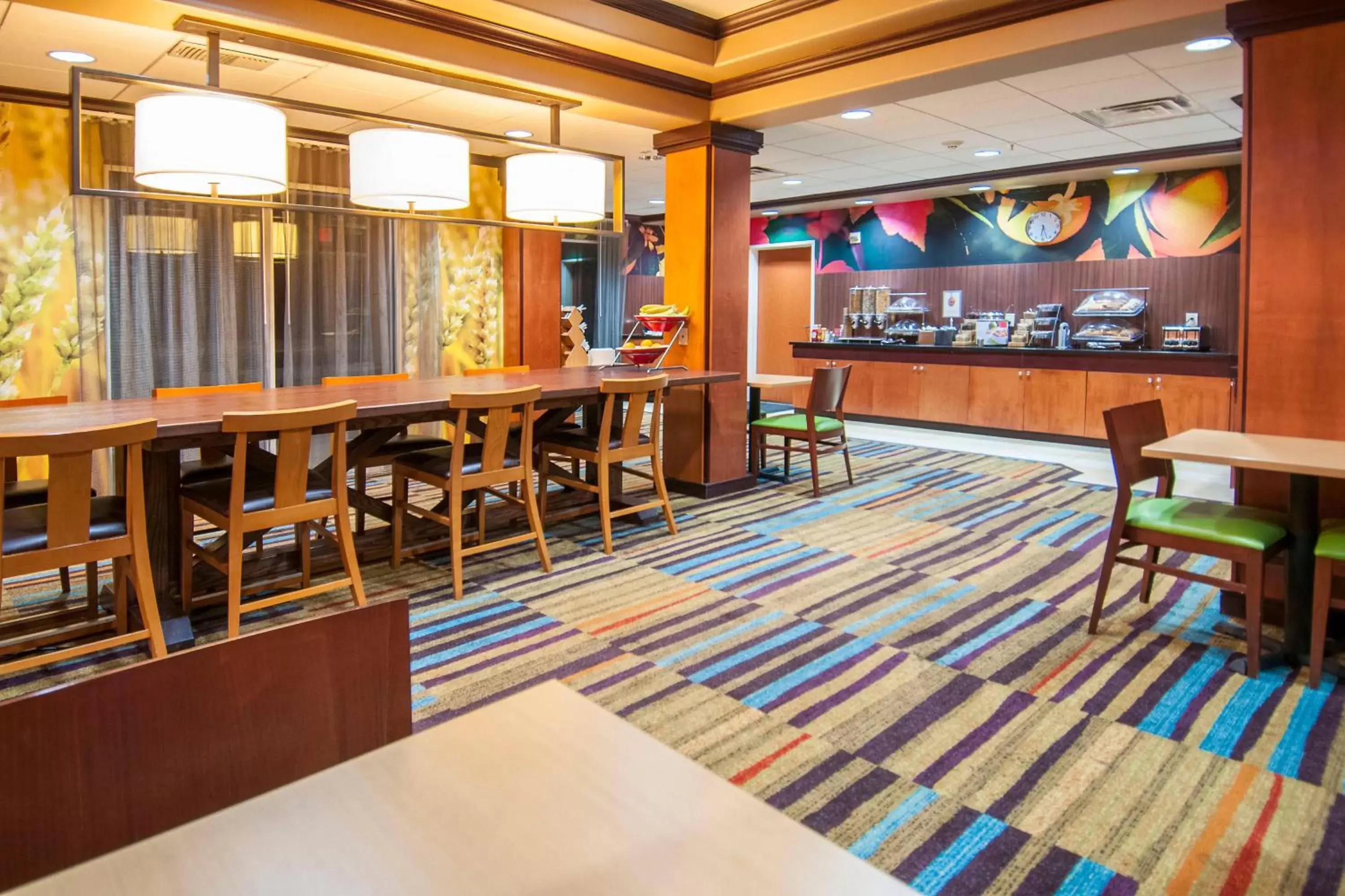 Breakfast, Lounge/Bar in Fairfield Inn & Suites by Marriott San Antonio North/Stone Oak