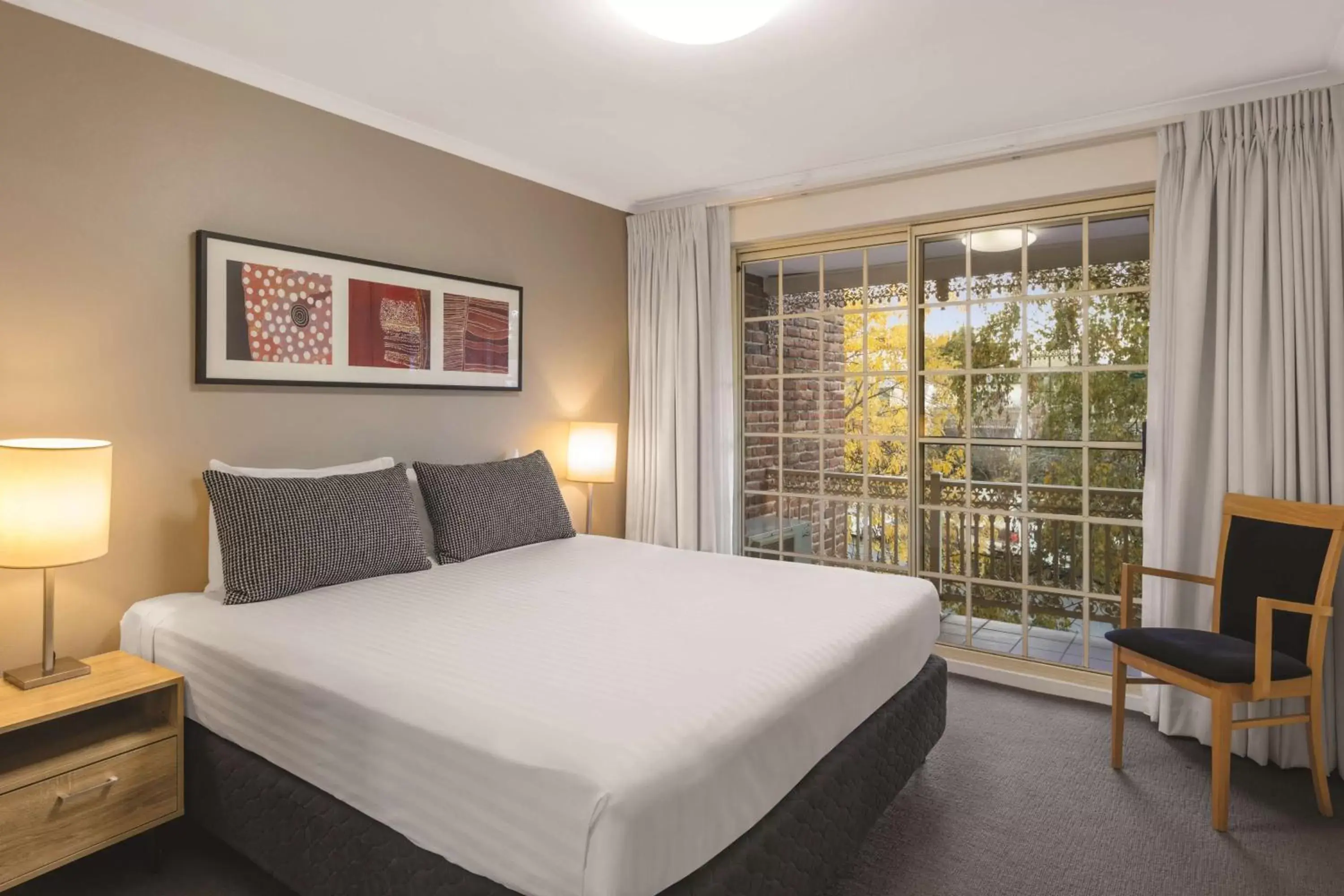 View (from property/room), Bed in Adina Serviced Apartments Canberra Kingston